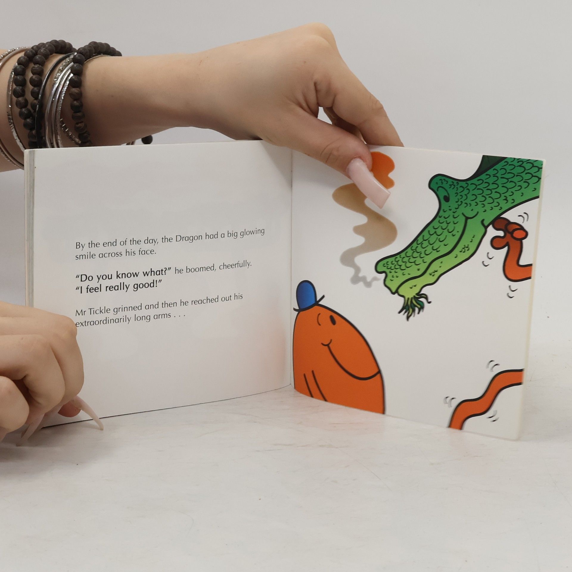 Roger Hargreaves Mr. Tickle and the Dragon