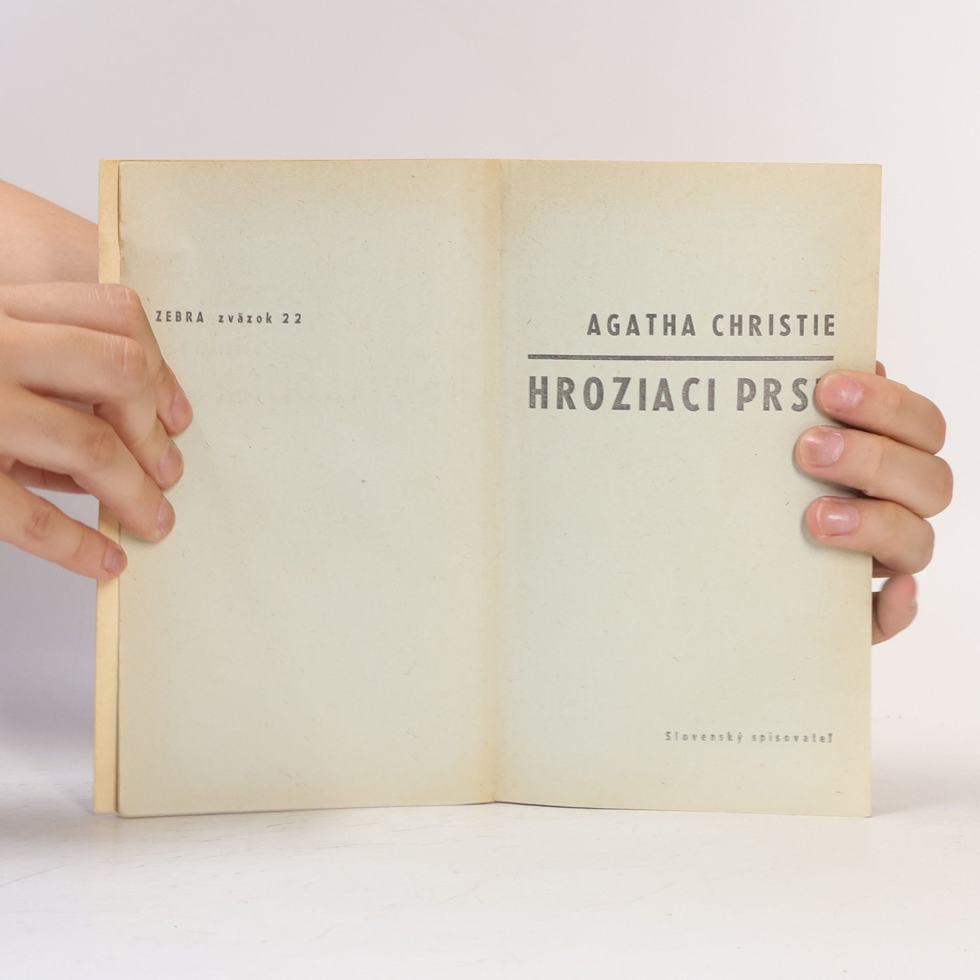 Agatha Christie Hroziaci prst