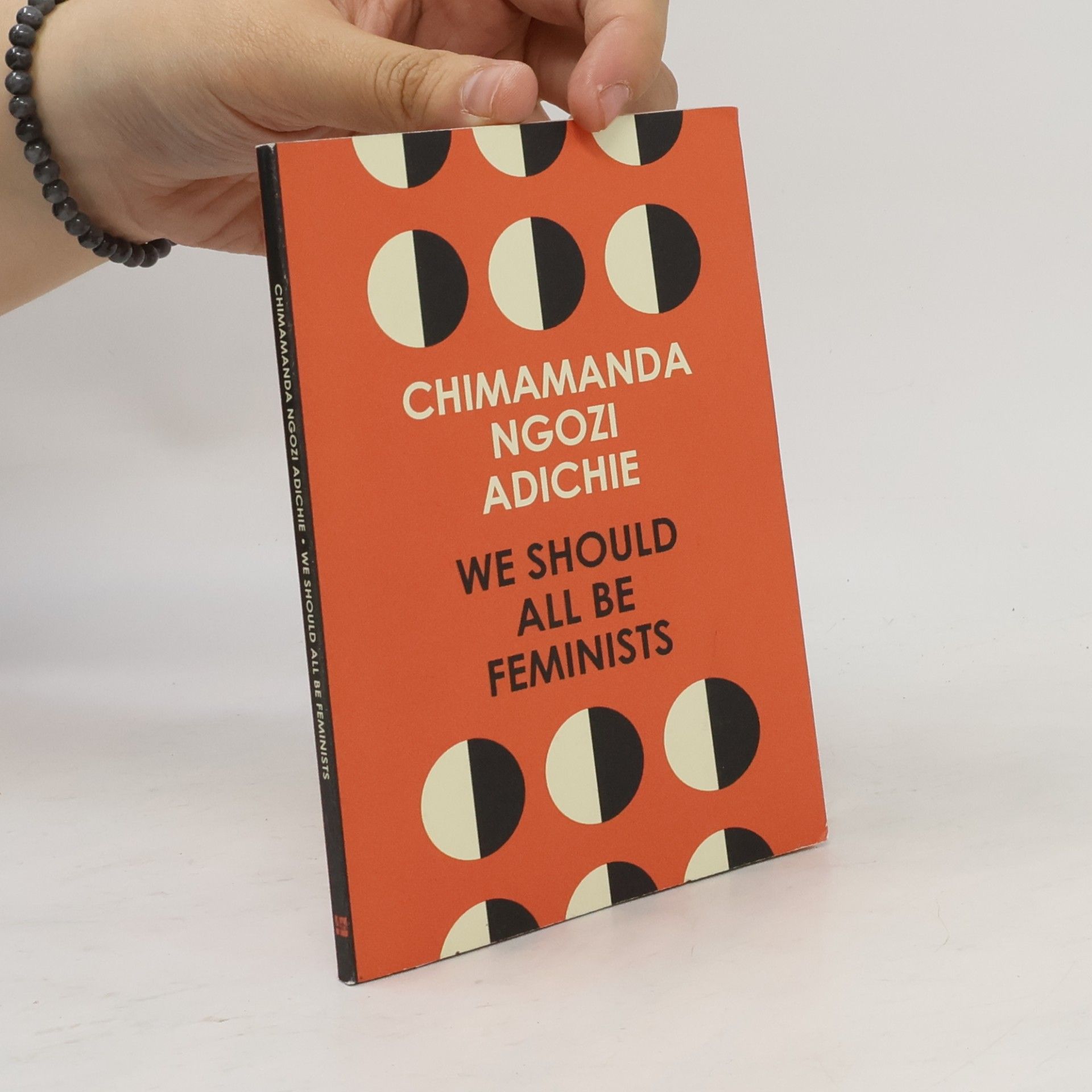 Chi­ma­man­da Ngo­zi Adi­chieová We Should All Be Feminists