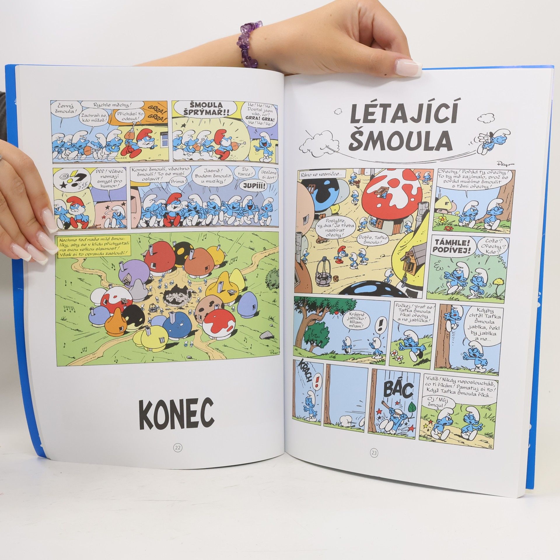 Peyo Černí šmoulové ; Létající šmoula ; Lovec šmoulů