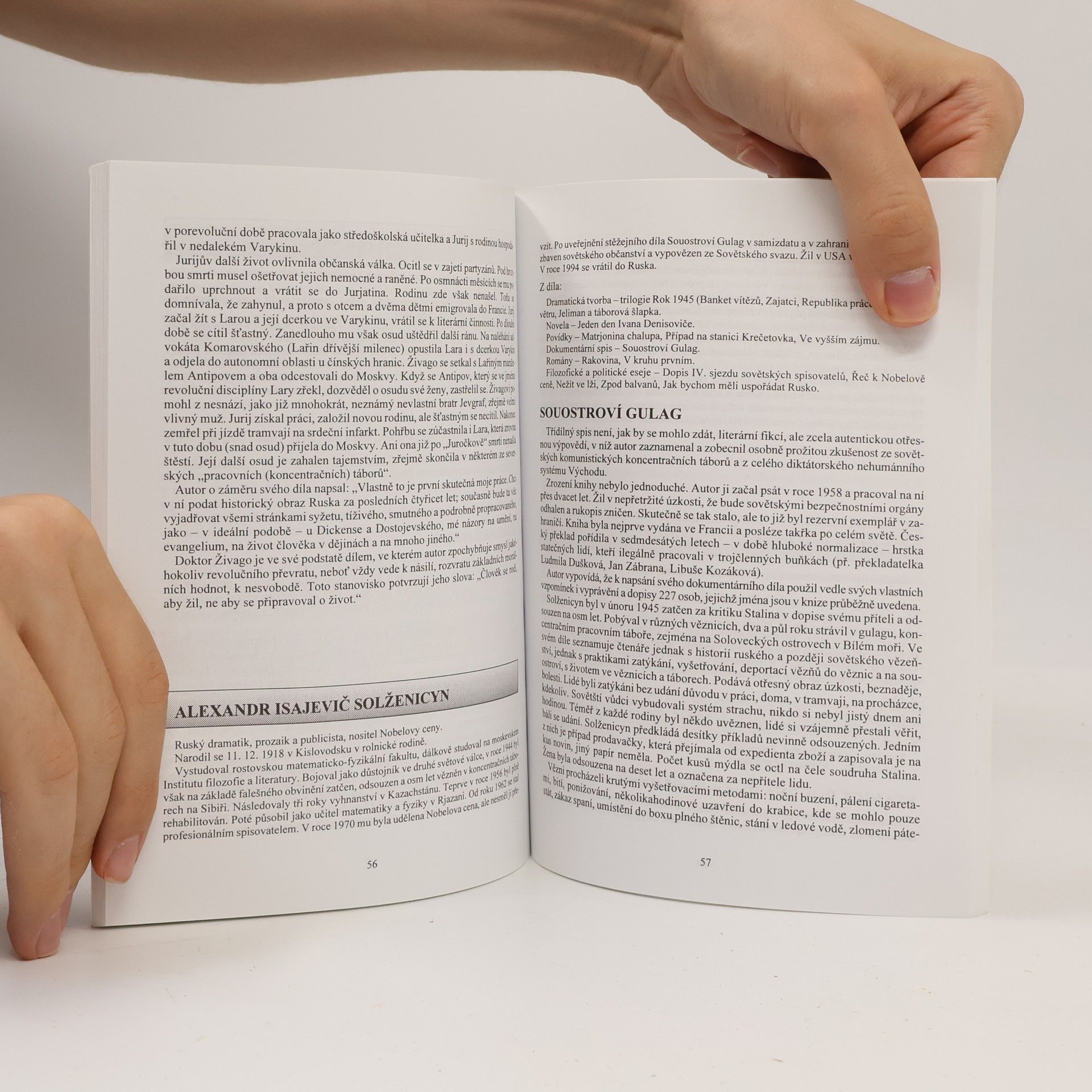 Libuše Ulrichová Obsahy z děl světové literatury. II. díl. Vybraná díla světové literatury dvacátého století