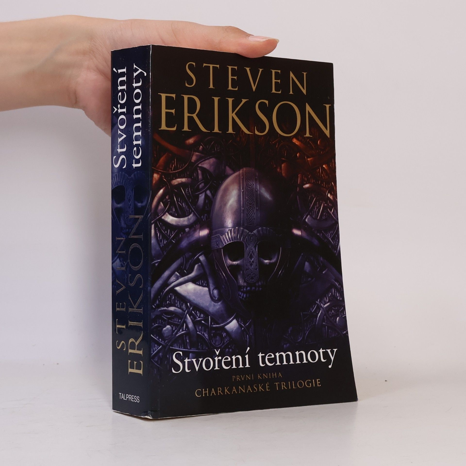 Steven Erikson Stvoření temnoty