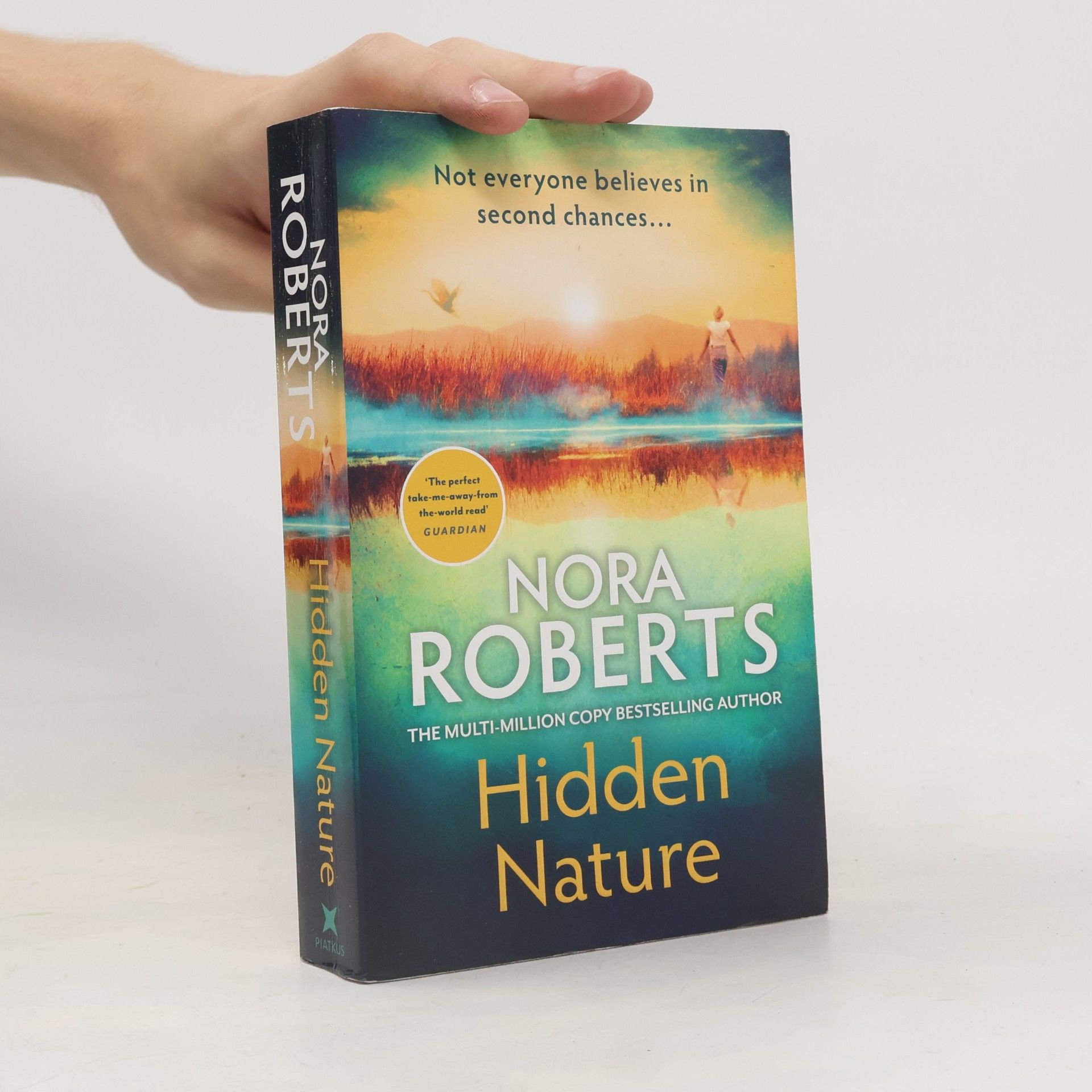 Nora Roberts Hidden Nature