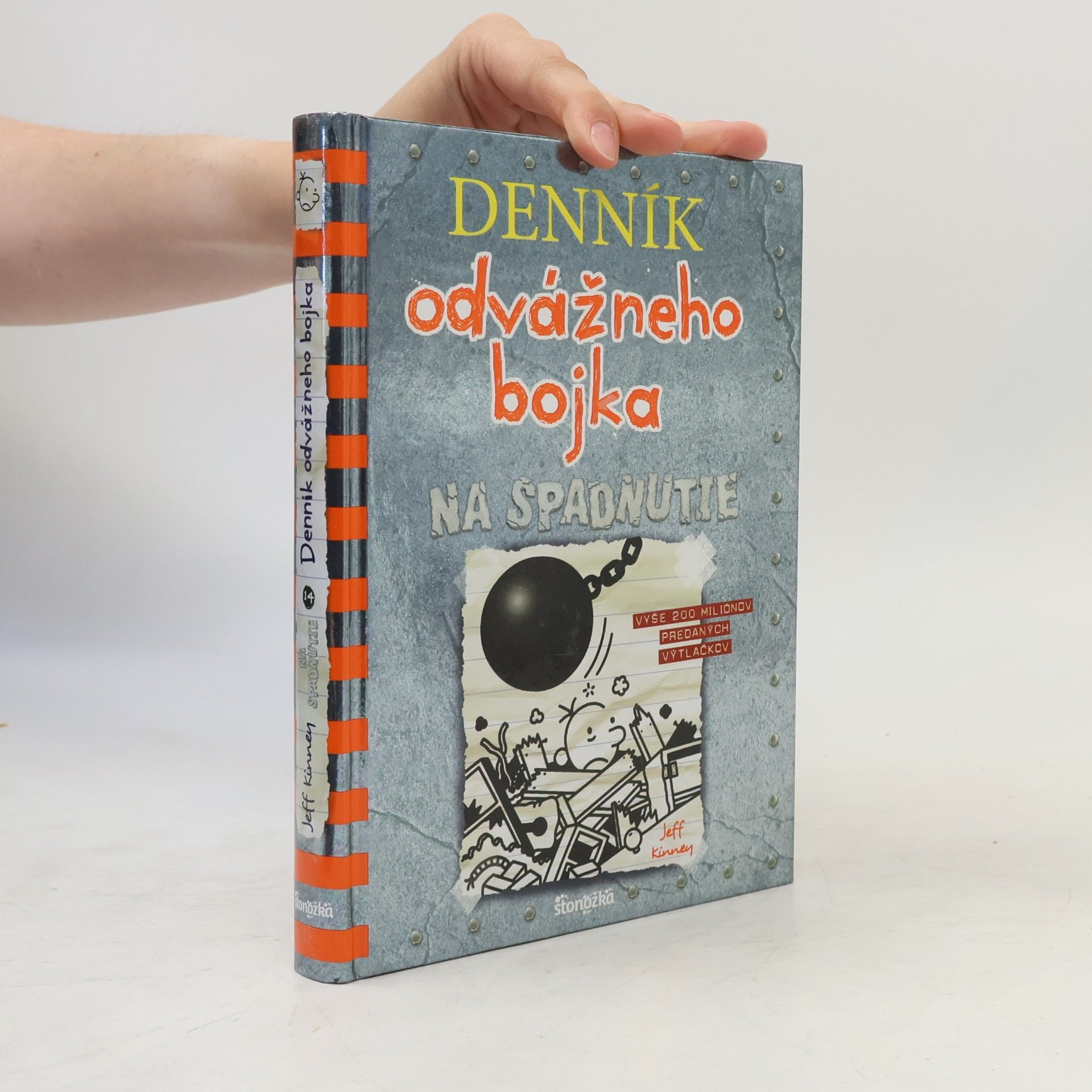 Jeff Kinney Denník odvážneho bojka 14. Na spadnutie