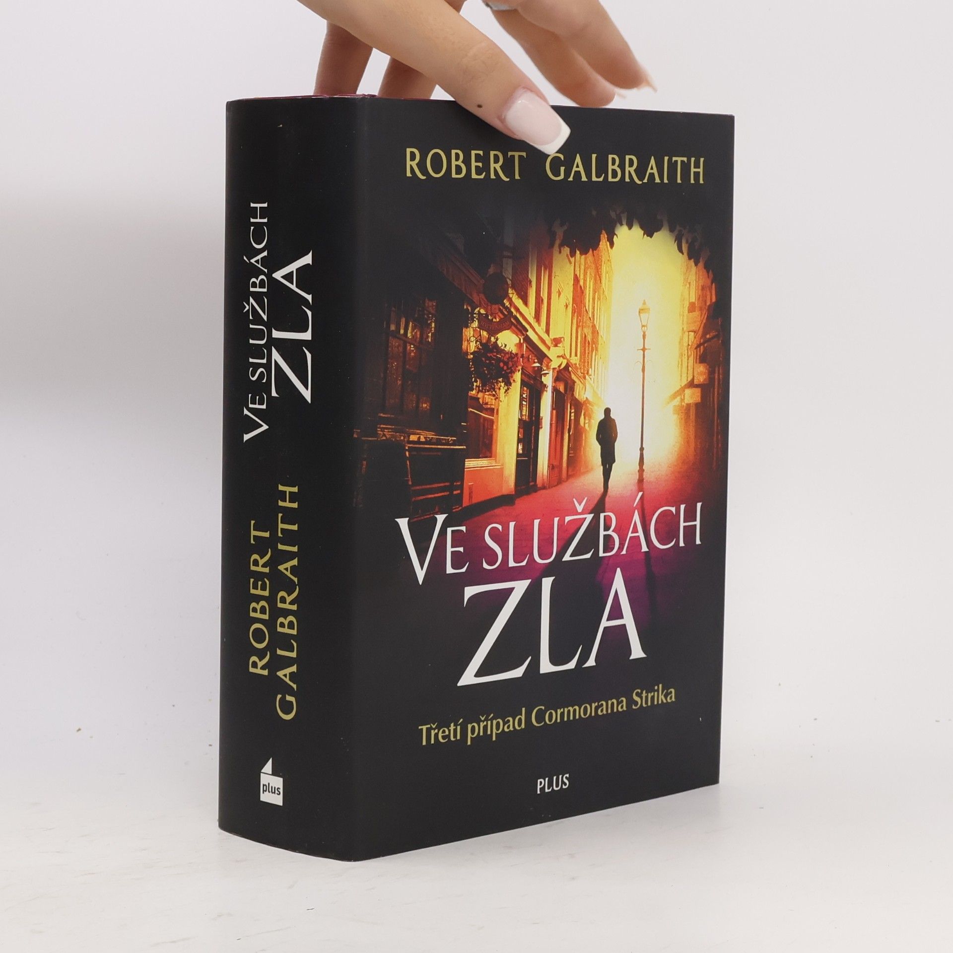 J. K. Rowling Ve službách zla