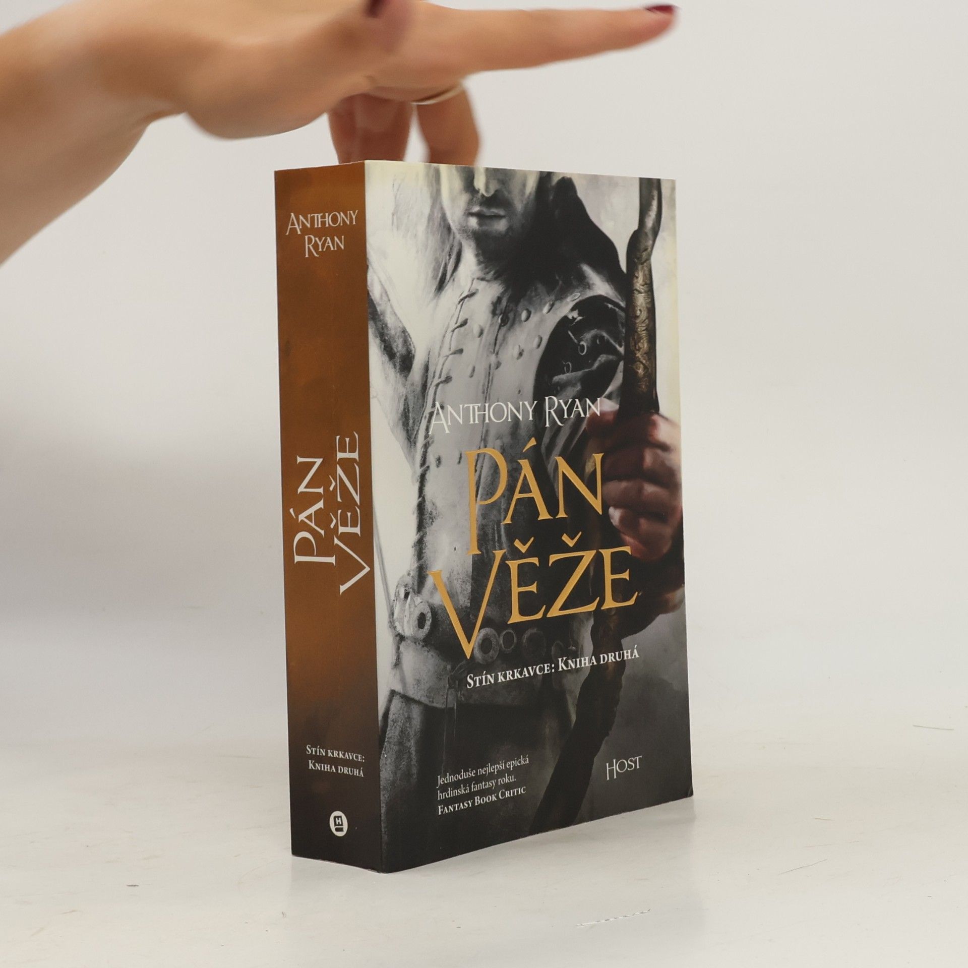 Anthony Ryan Pán věže. Stín krkavce. 2. díl