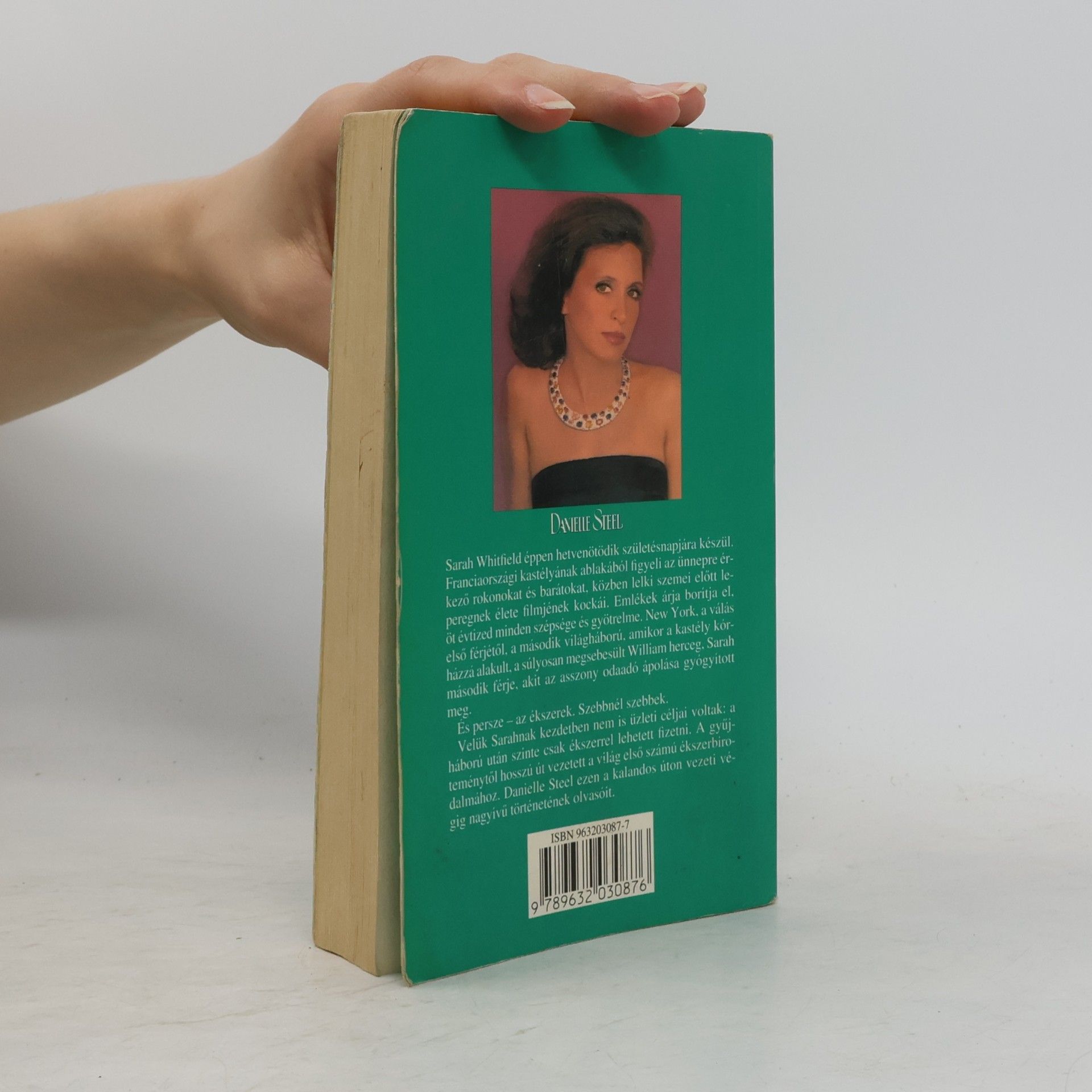 Danielle Steel Ékszerek