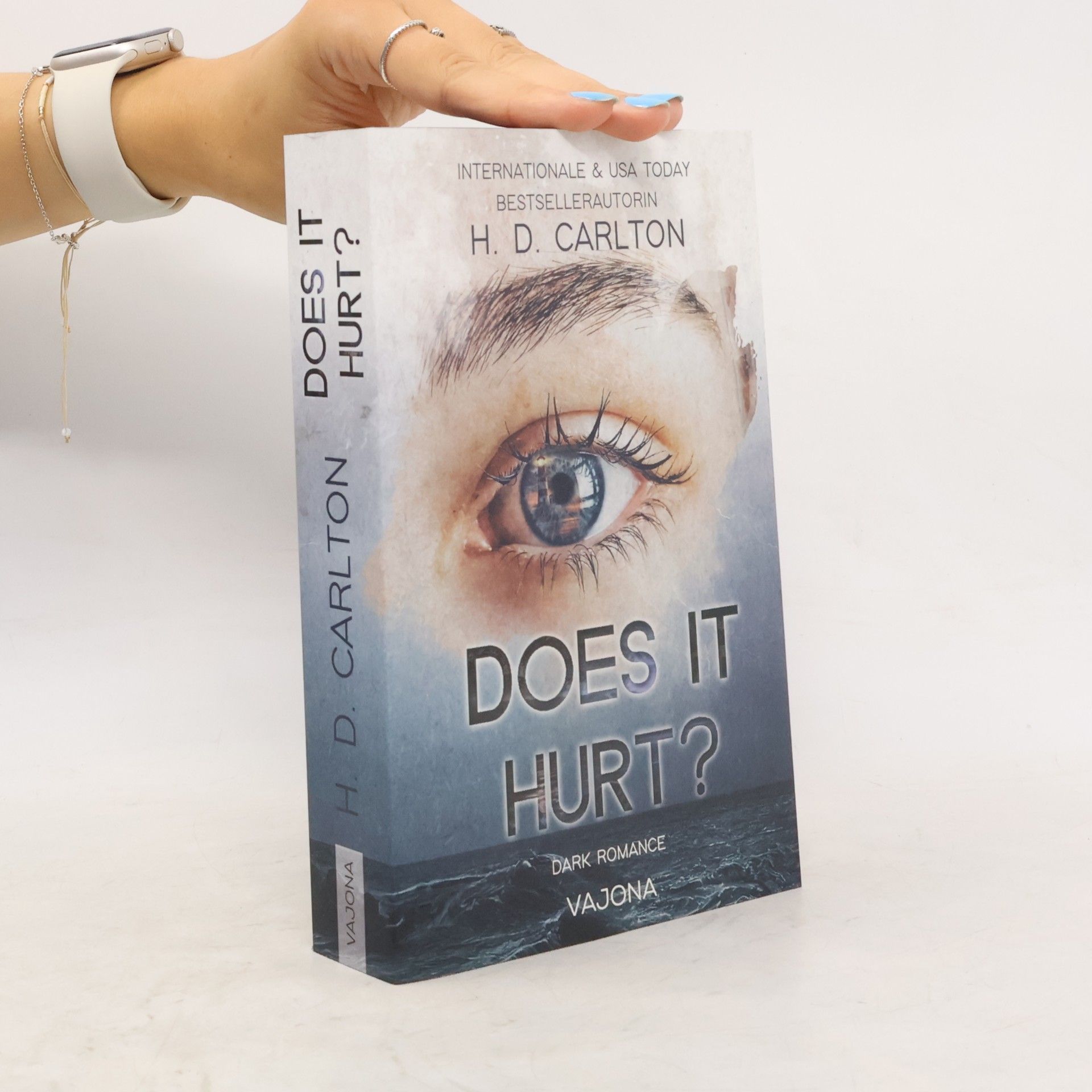 H. D. Carlton Does It Hurt?