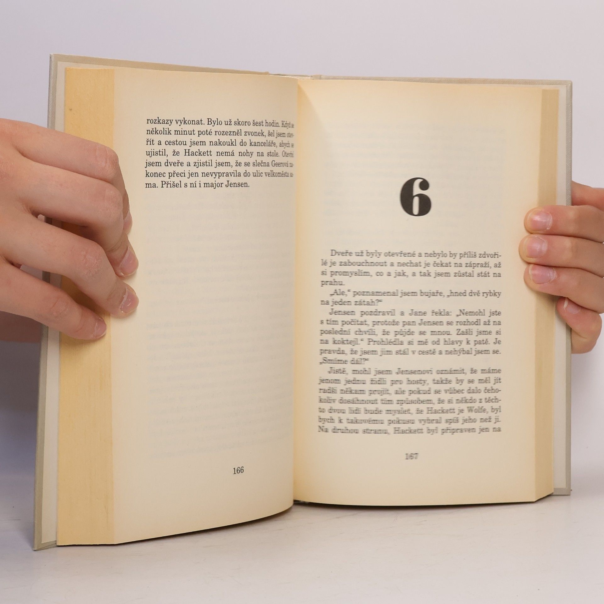 Rex Stout Tři nepříjemnosti v 35. ulici