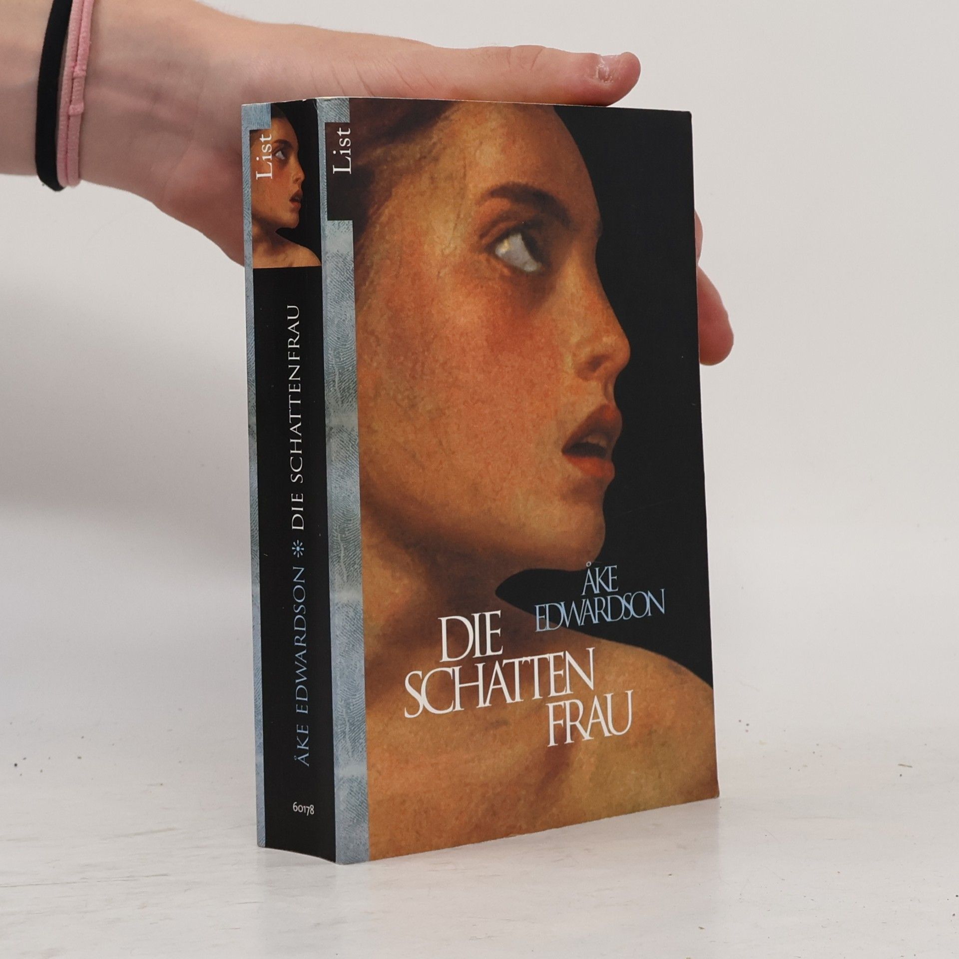 Åke Edwardson Die Schattenfrau