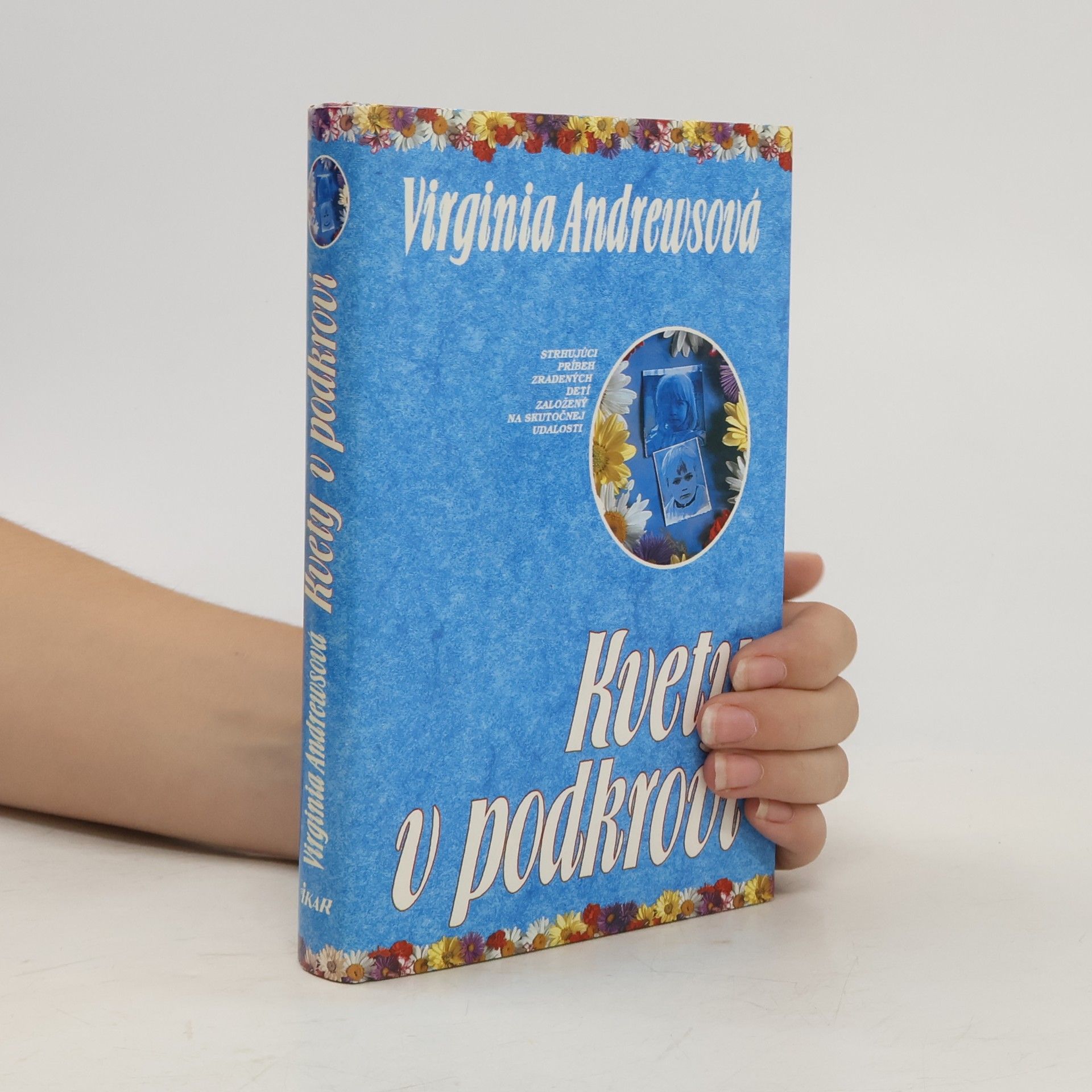 V. C. Andrews Kvety v podkroví