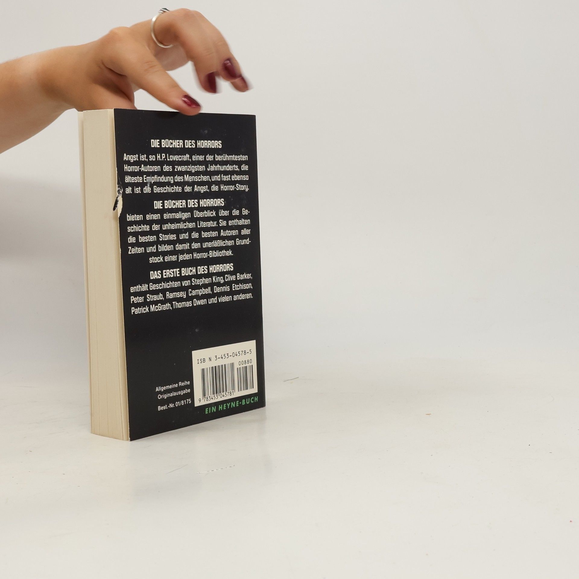 Joachim Körber Das erste Buch des Horrors. Die Geschichte der unheimlichen Literatur in meisterhaften Erzählungen - 1940 bis heute.