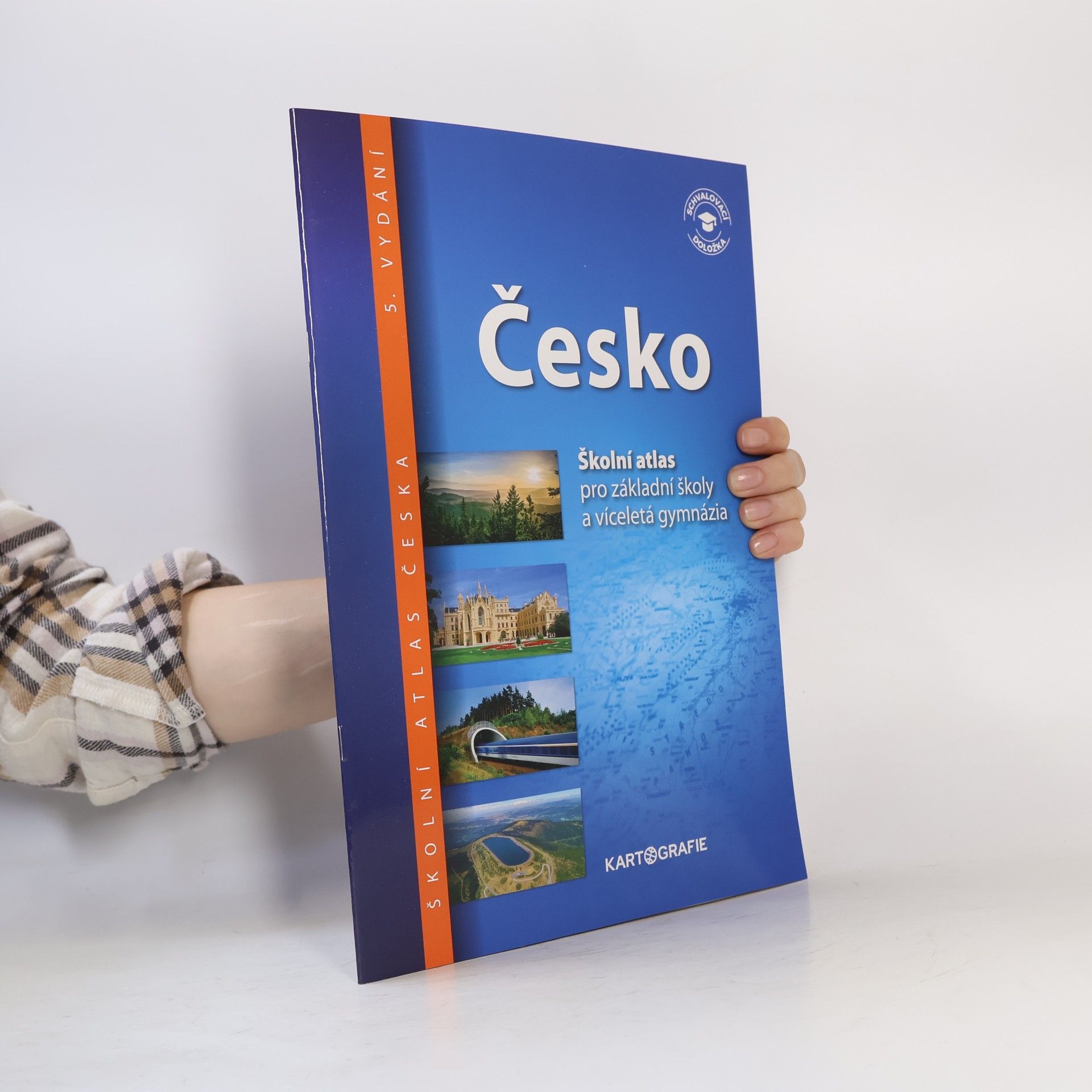 Collectif d'auteurs Česko: školní atlas pro základní školy a víceletá gymnázia