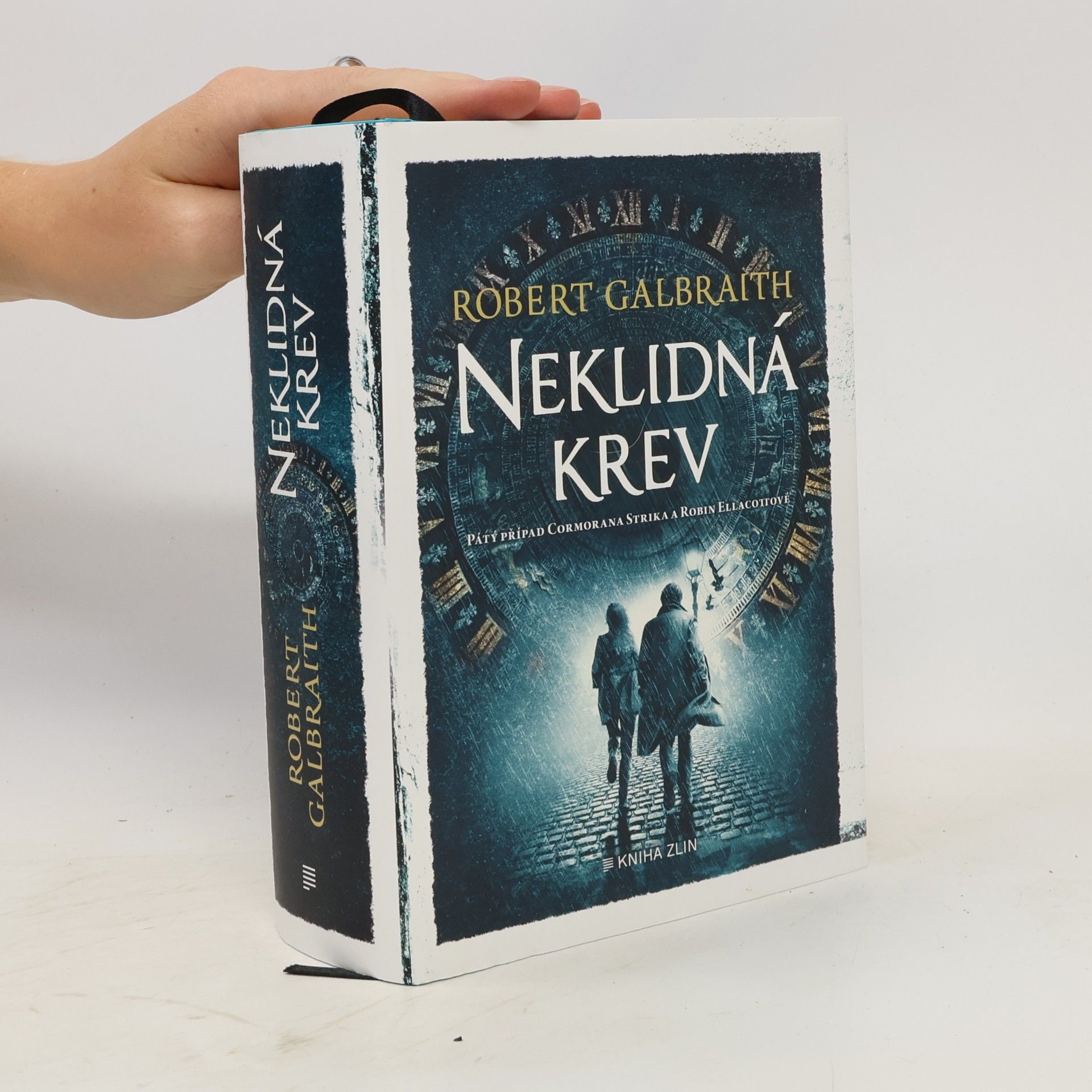 Joanne K. Rowlingová Neklidná krev
