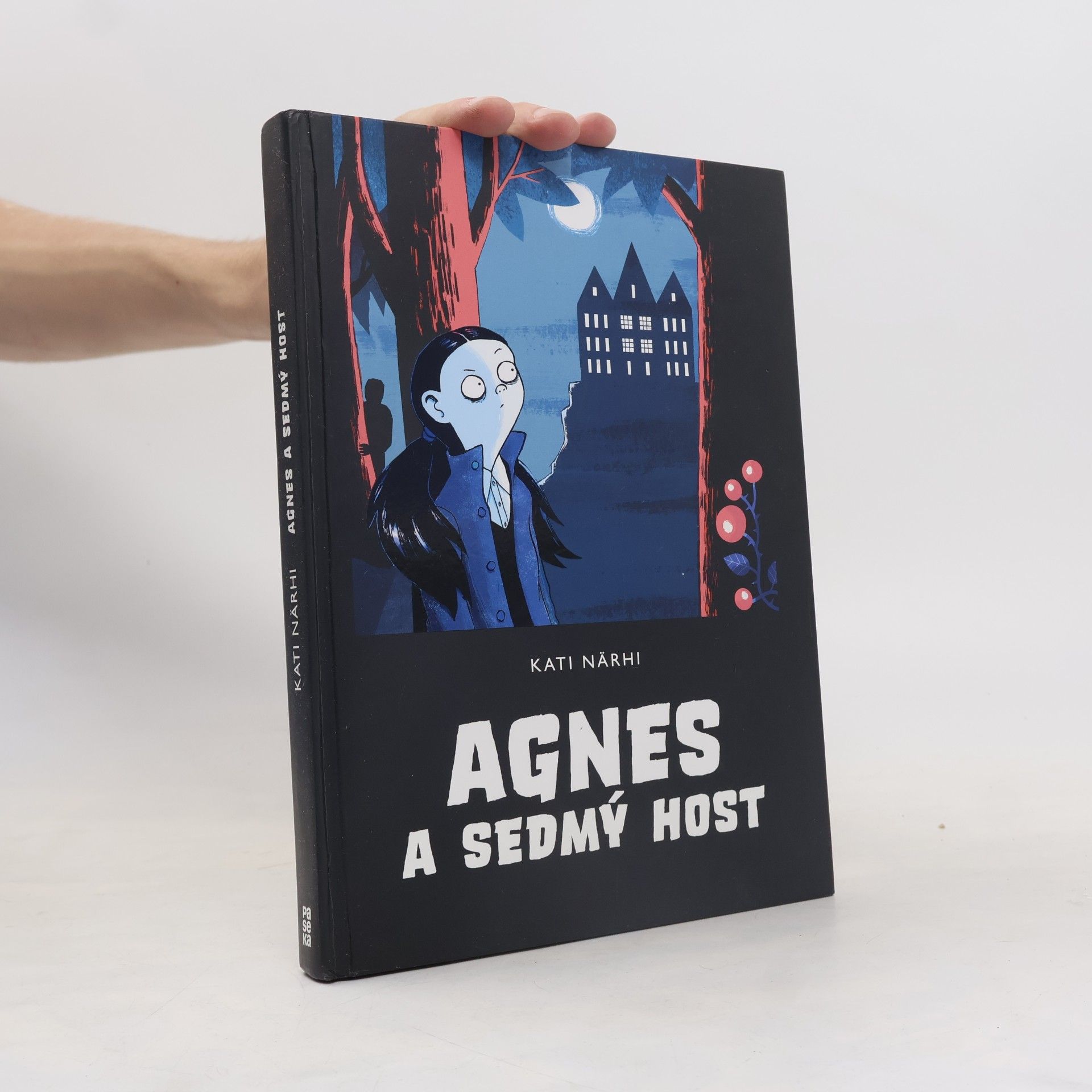 Kati Närhi Agnes a sedmý host