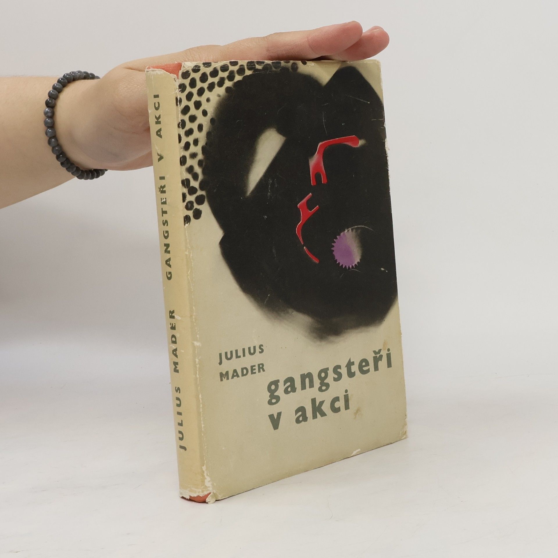 Julius Mader Gangsteři v akci