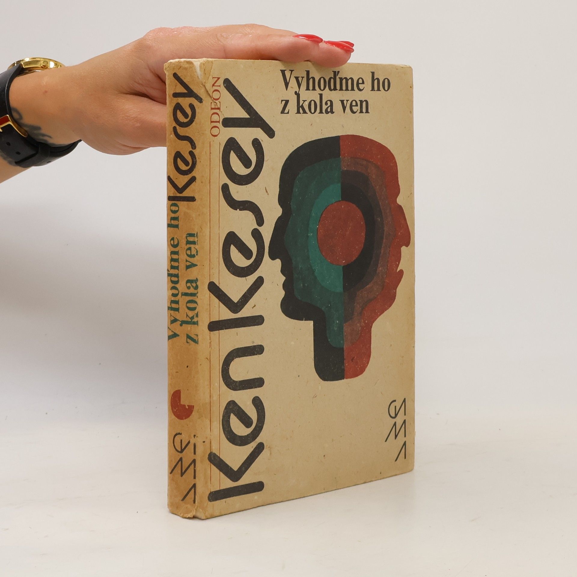 Ken Kesey Vyhoďme ho z kola ven