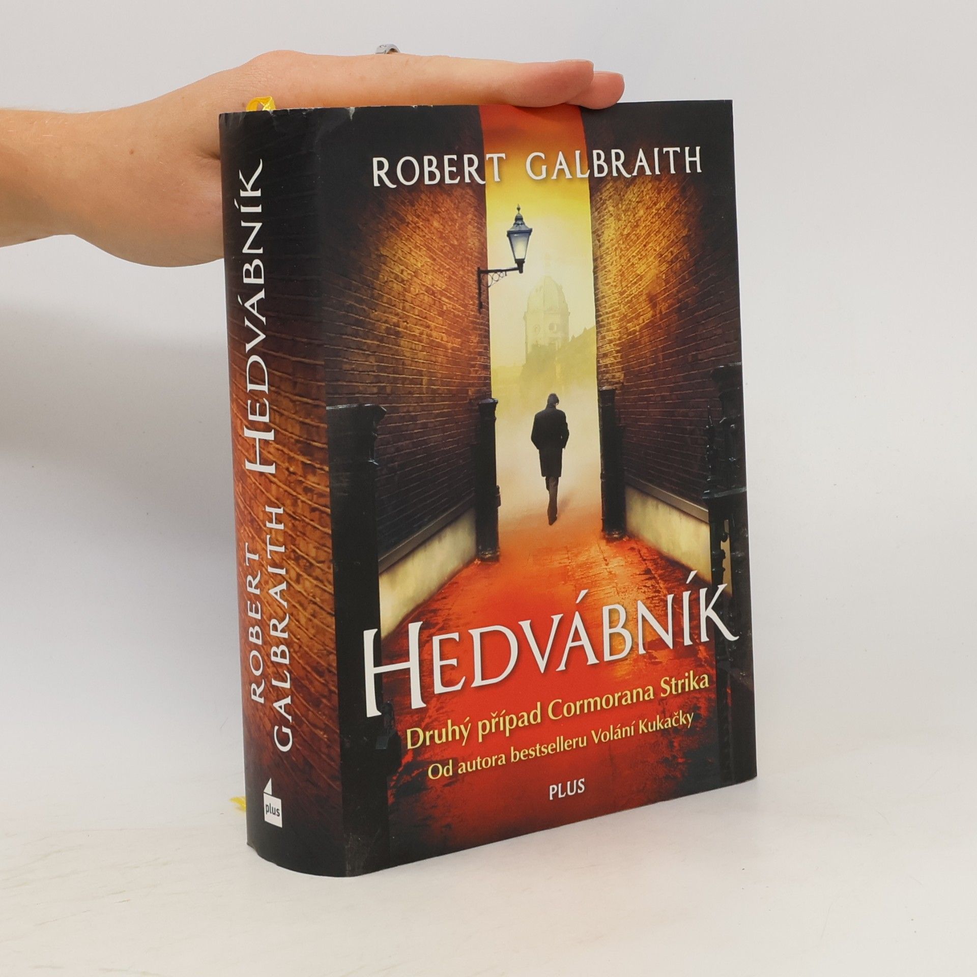 J. K. Rowling Hedvábník