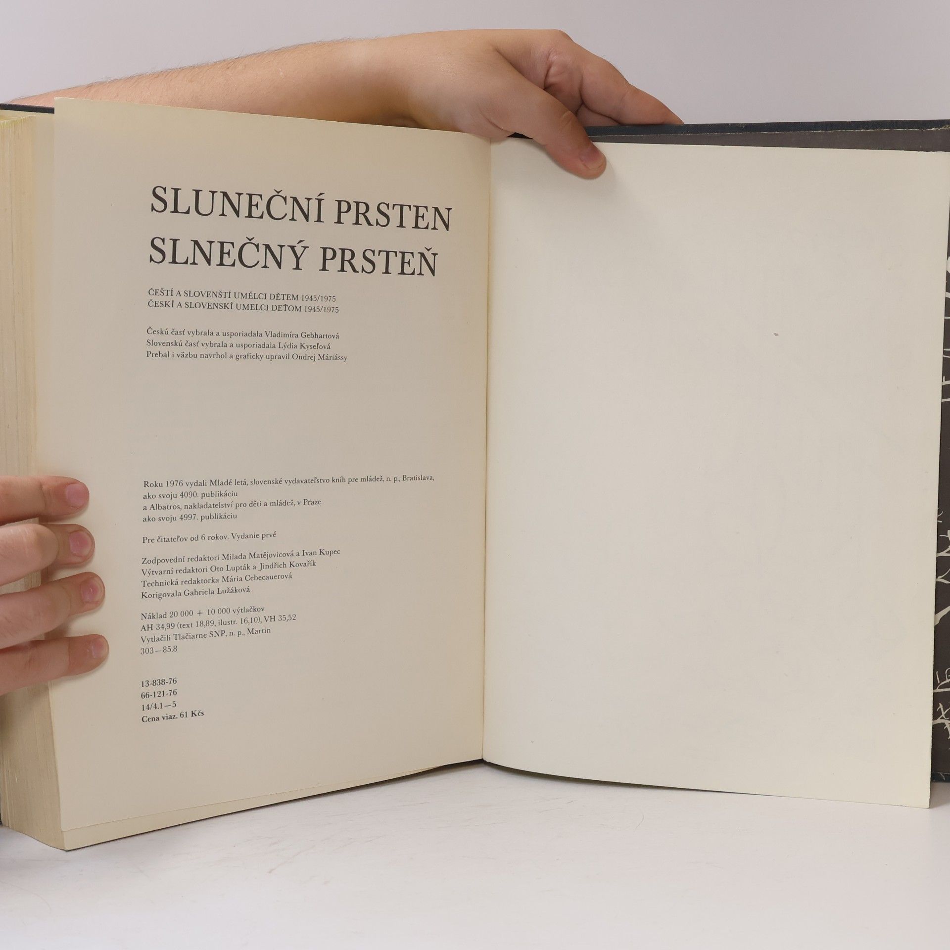 Vladimíra Gebhartová Sluneční prsten. Slnečný prsteň