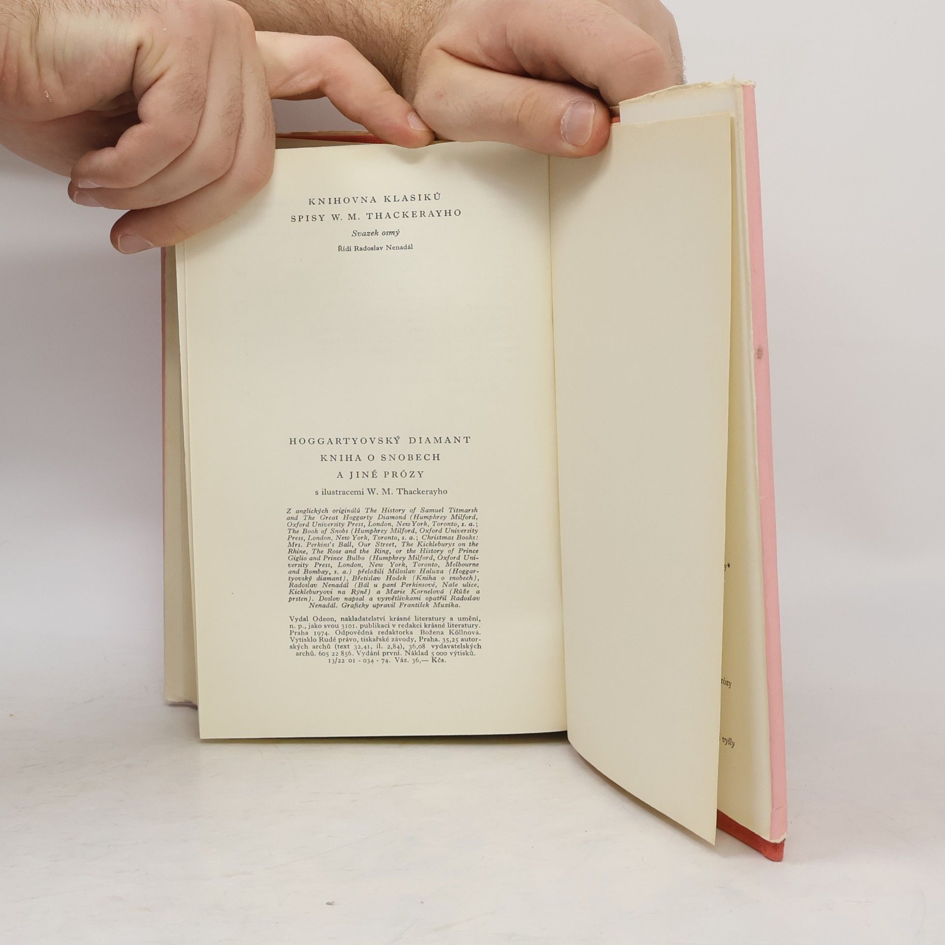 William Makepeace Thackeray Hoggartyovský diamant, kniha o snobech a jiné prózy