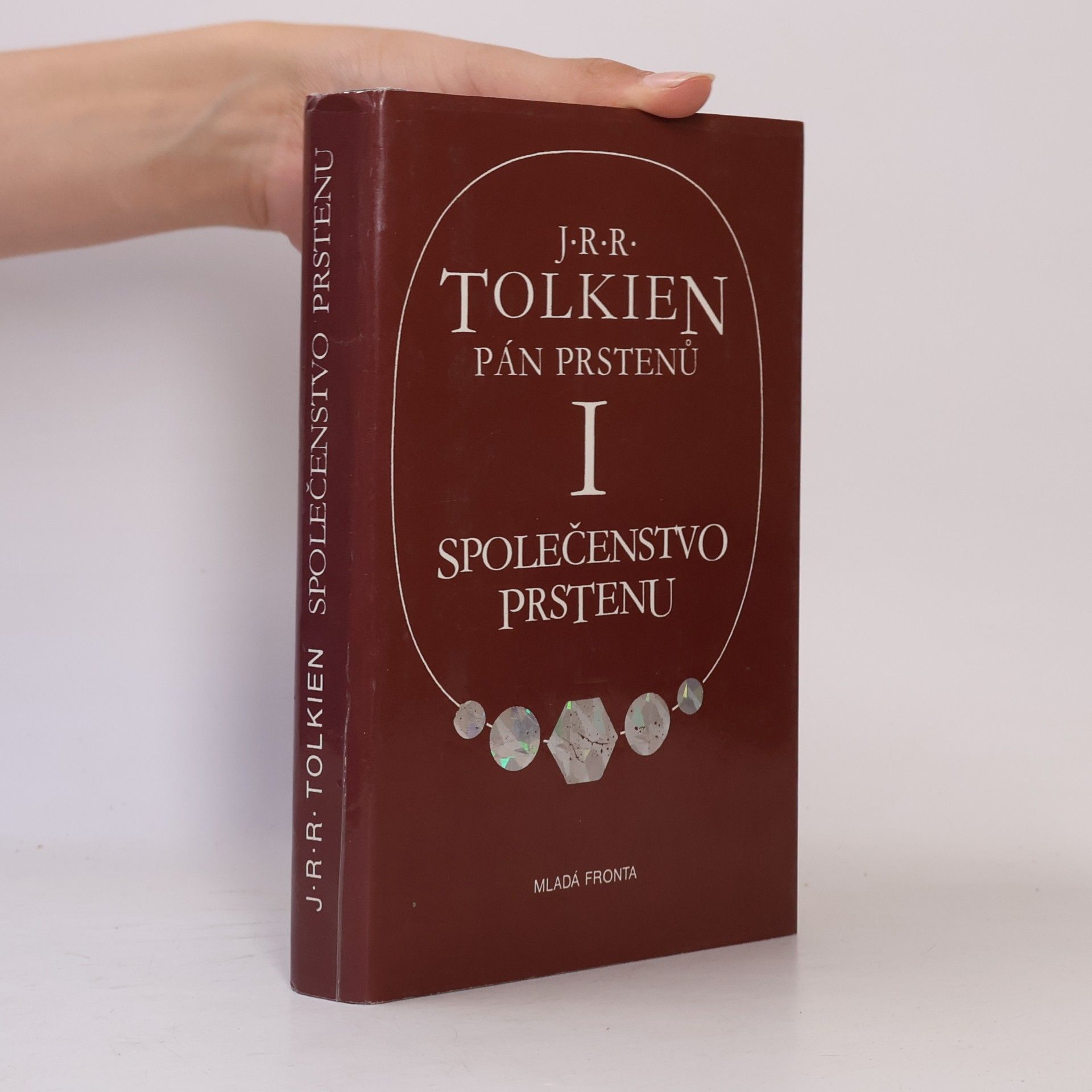 J. R. R. Tolkien Pán prstenů I. Společenstvo prstenu
