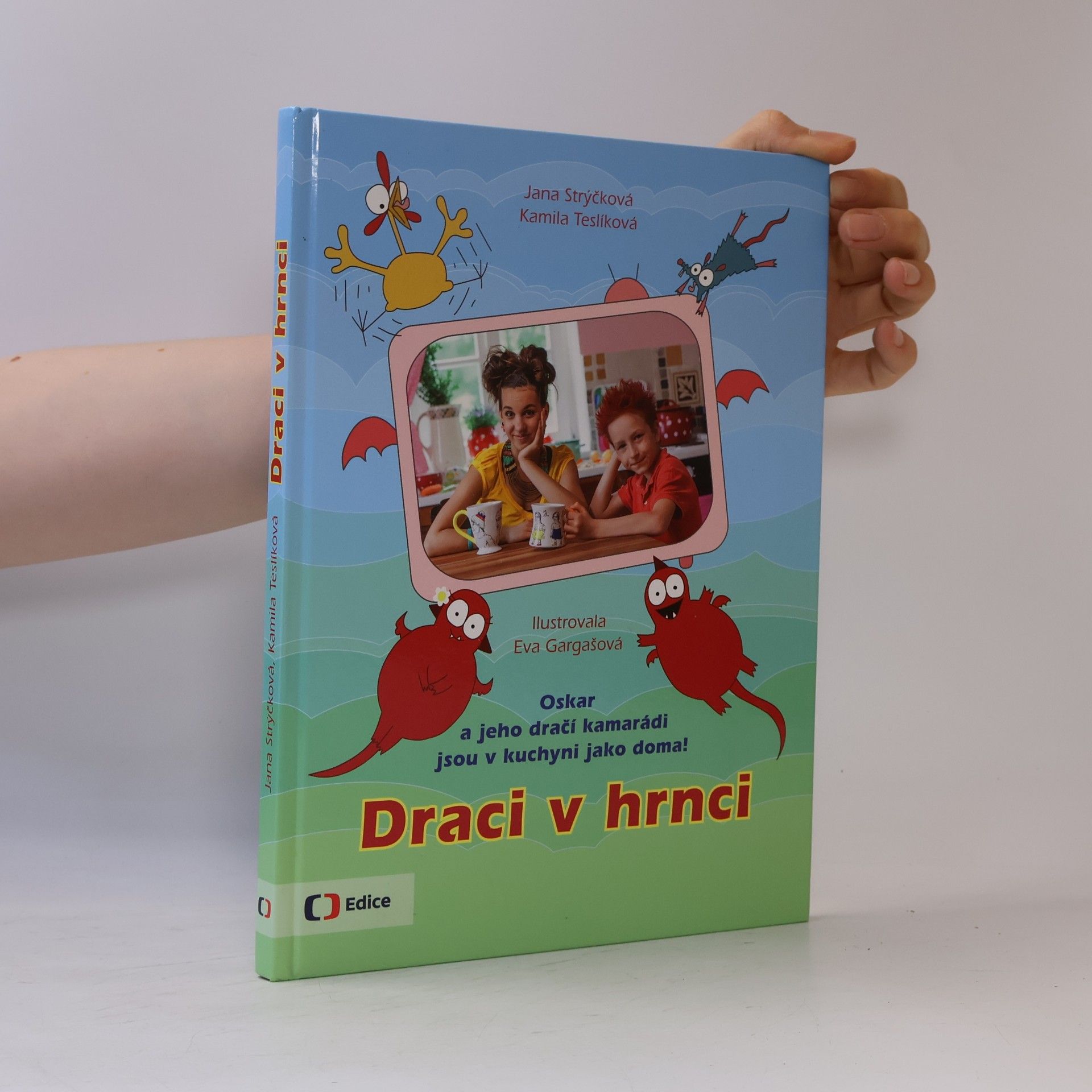 Kamila Teslíková Draci v hrnci