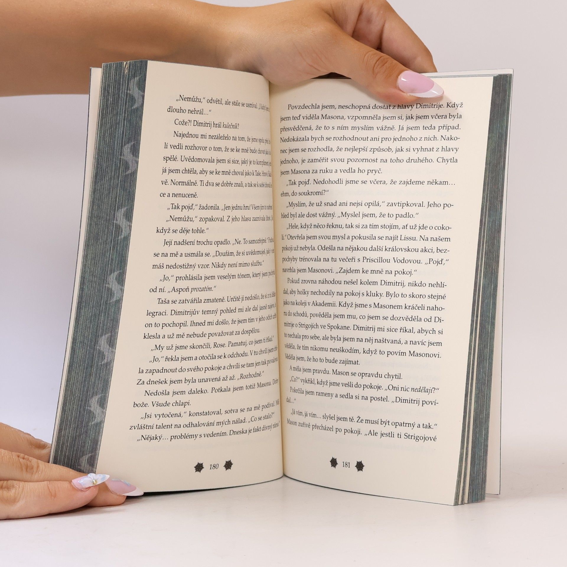 Richelle Mead Vampýrská akademie 2: Mrazivý polibek