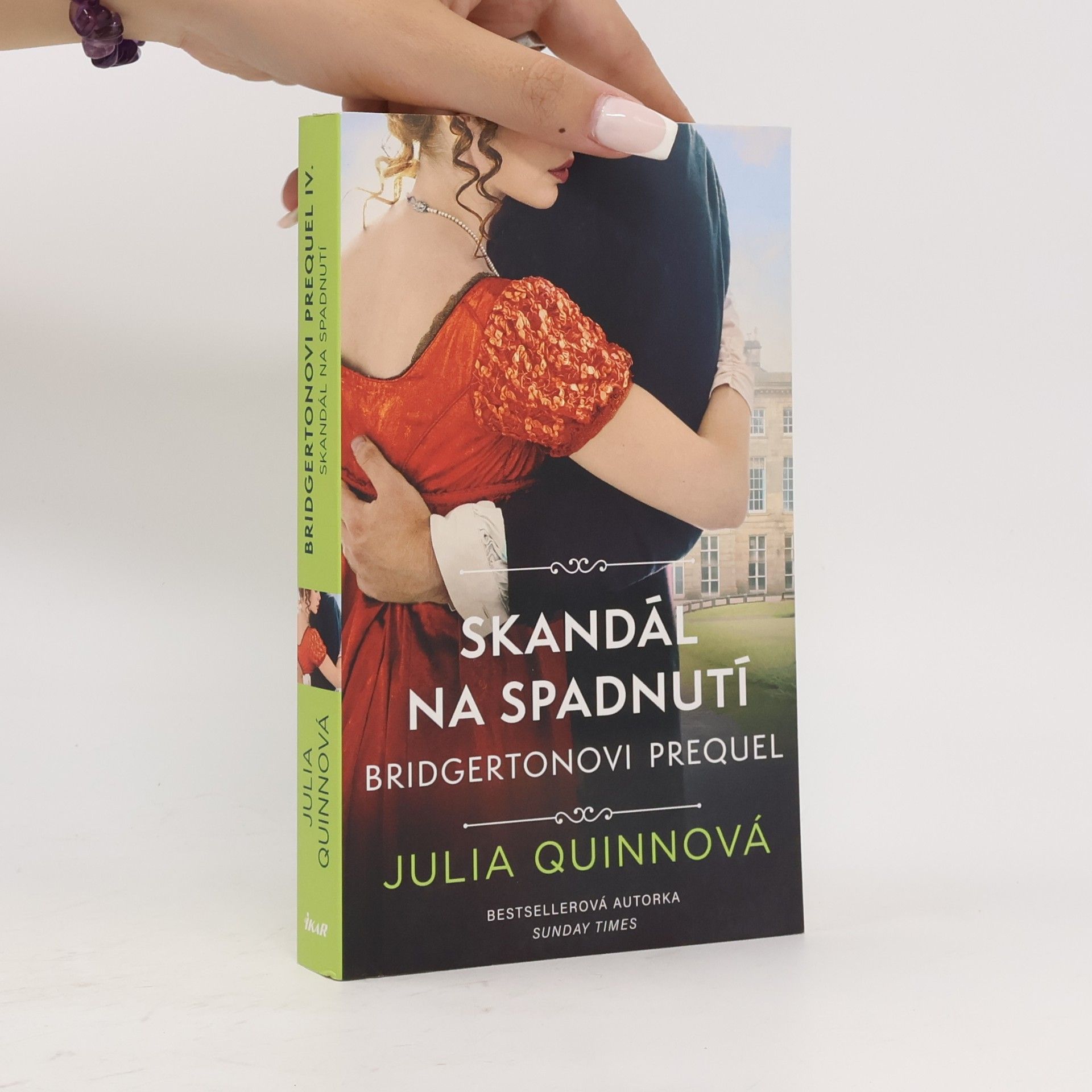 Julia Quinn Skandál na spadnutí