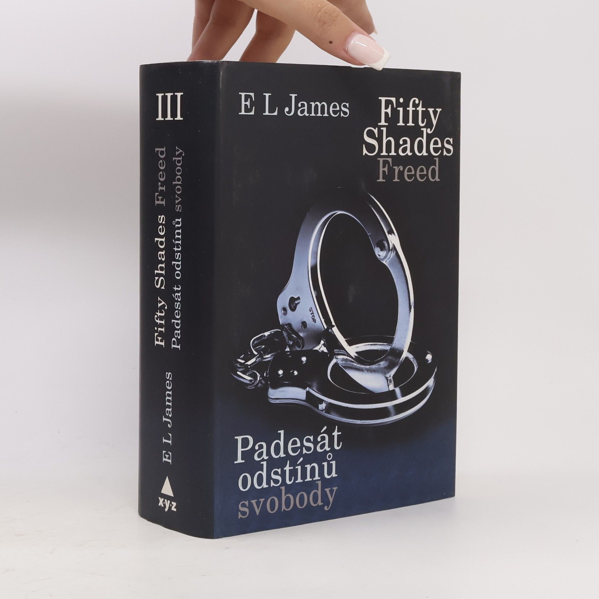 E. L. James Padesát odstínů svobody