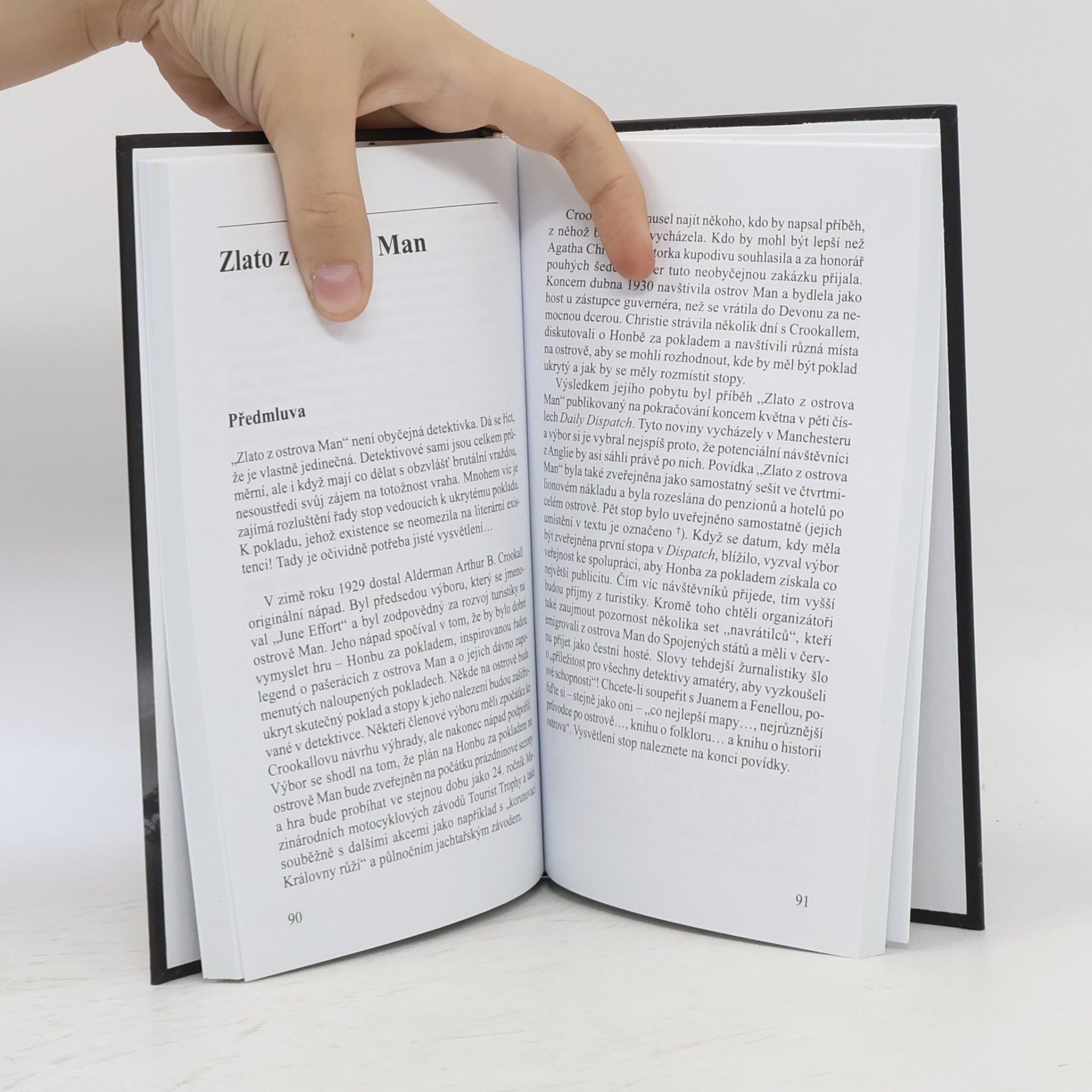 Agatha Christie Dokud světlo nepohasne