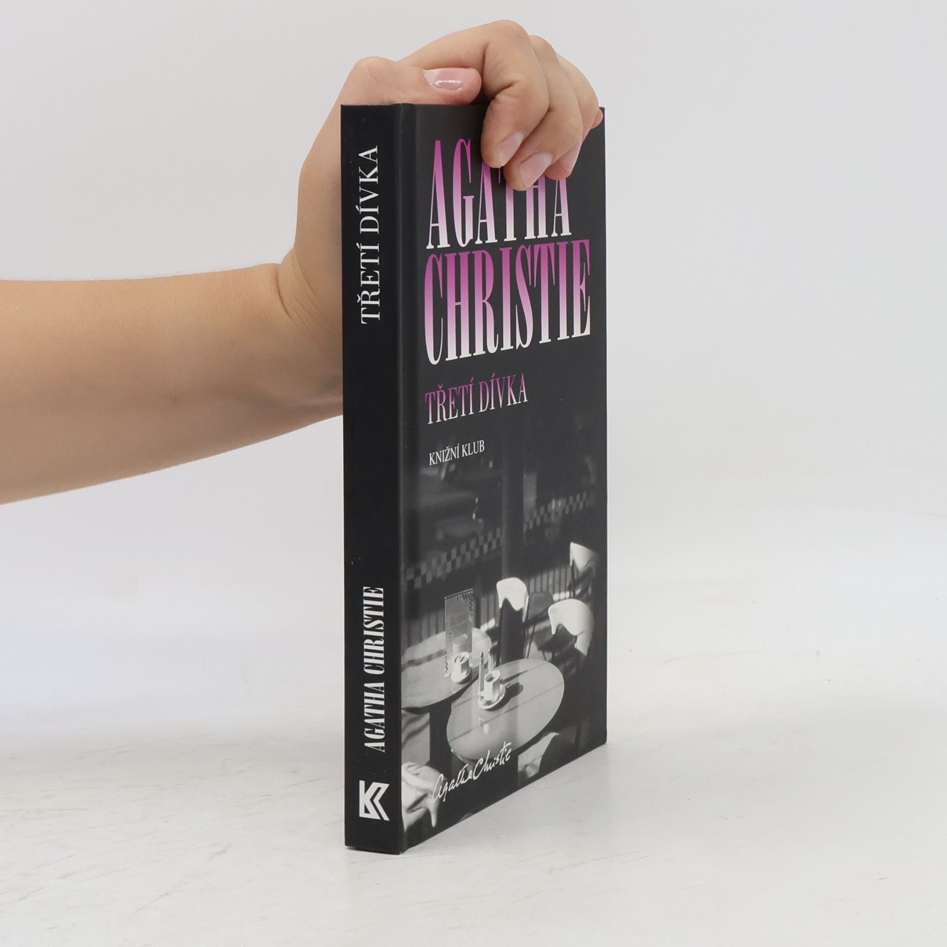 Agatha Christie Třetí dívka