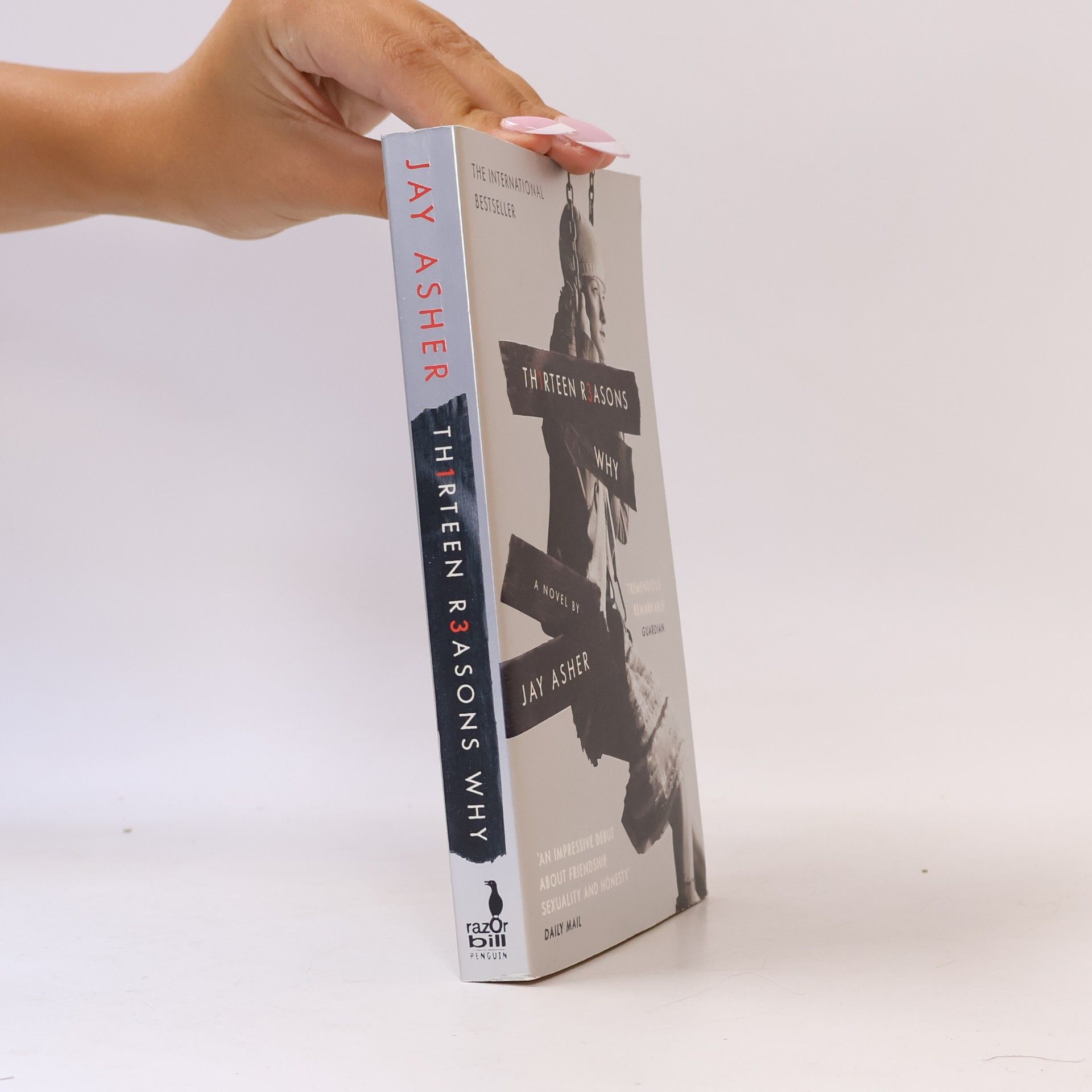 Jay Asher Thirteen Reasons Why
