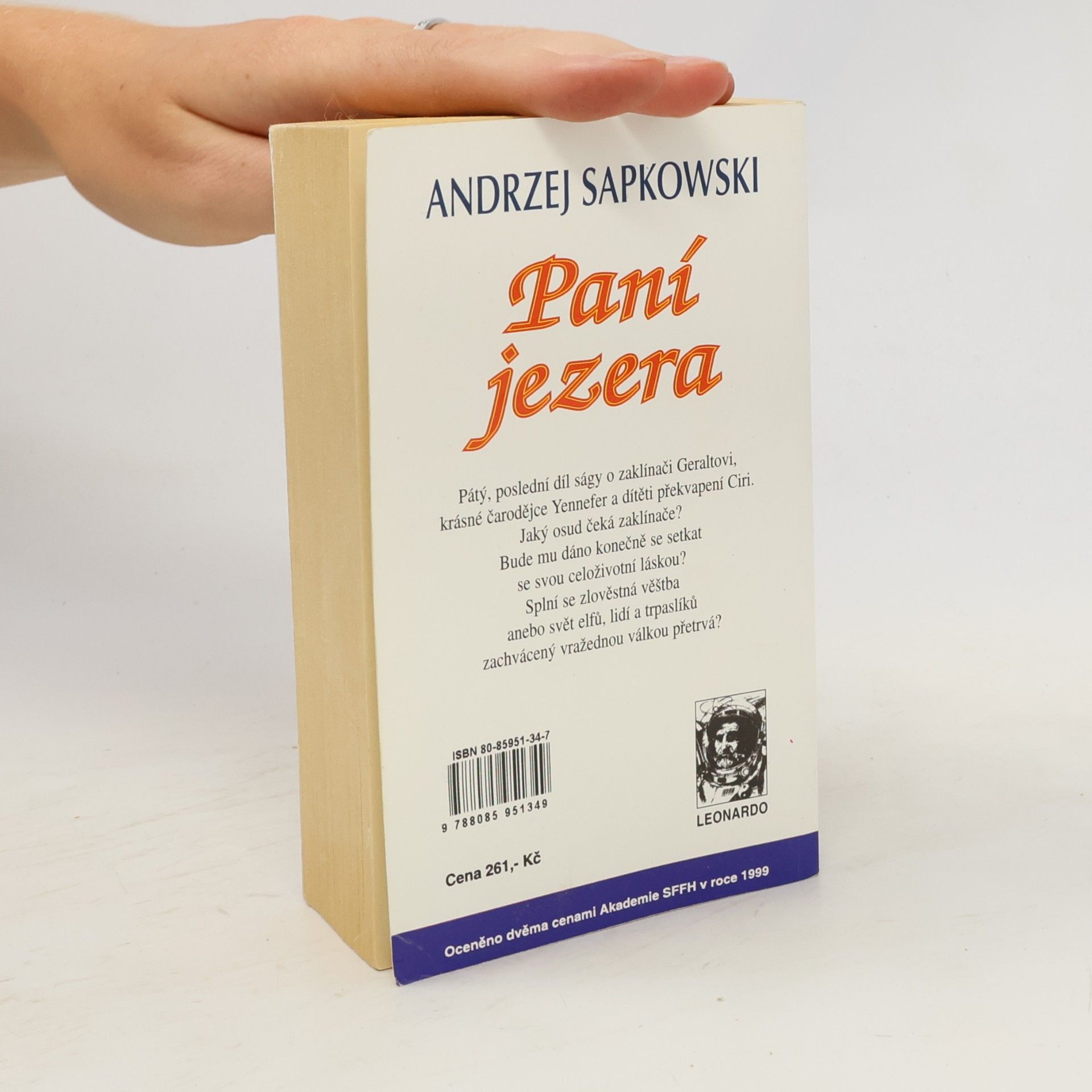 Andrzej Sapkowski Paní jezera