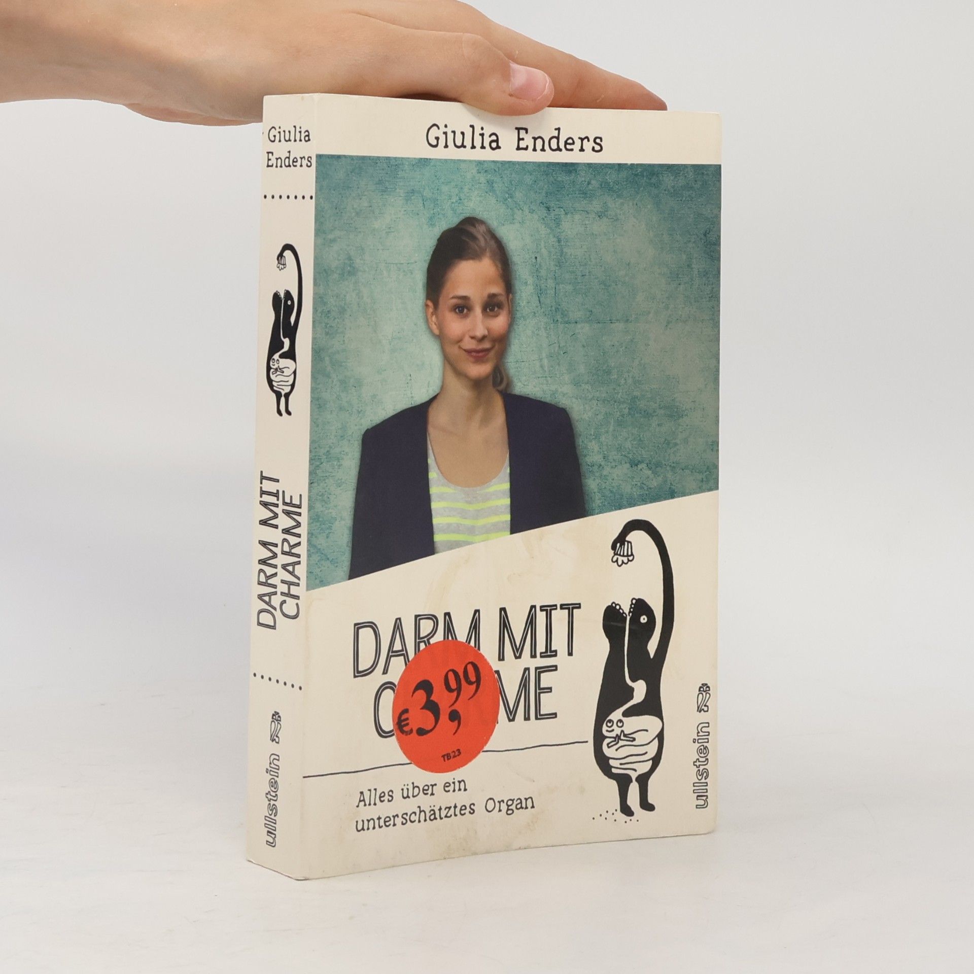 Giulia Ender Darm mit Charme