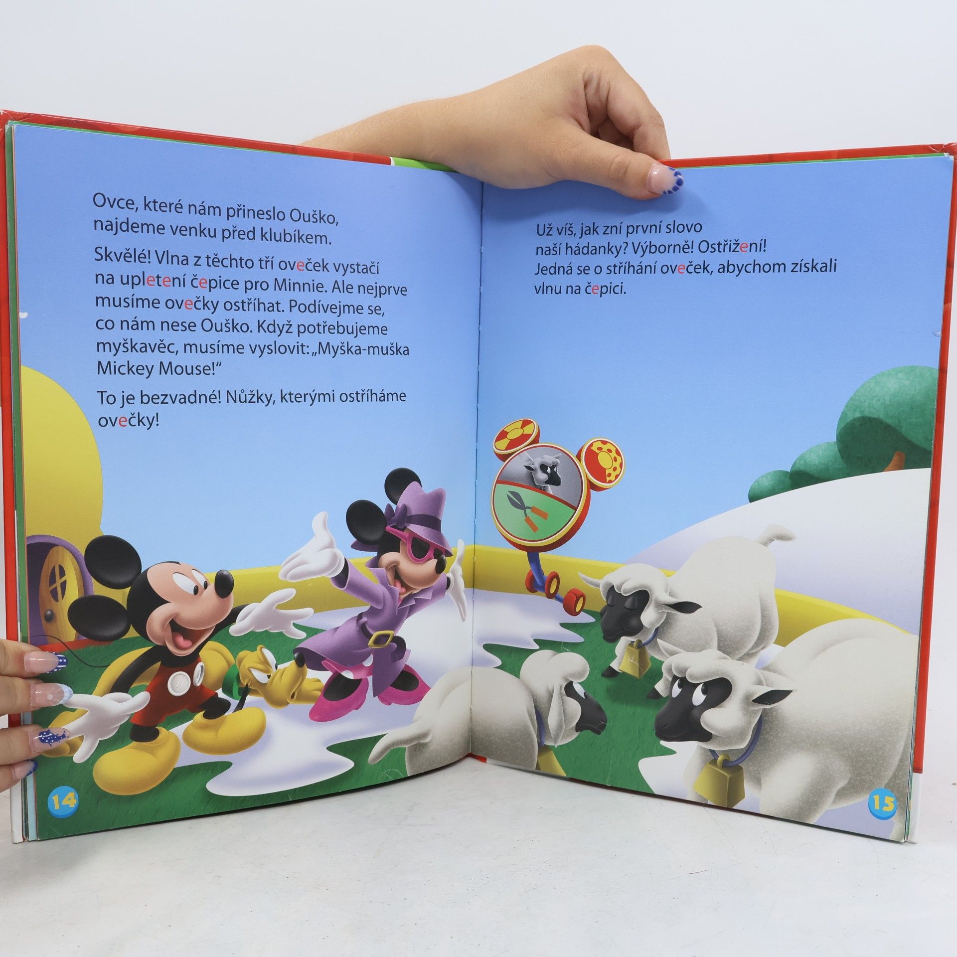 Kolektiv autorů Hraj si a uč se s Mickey Mousem 10. Písmeno E!