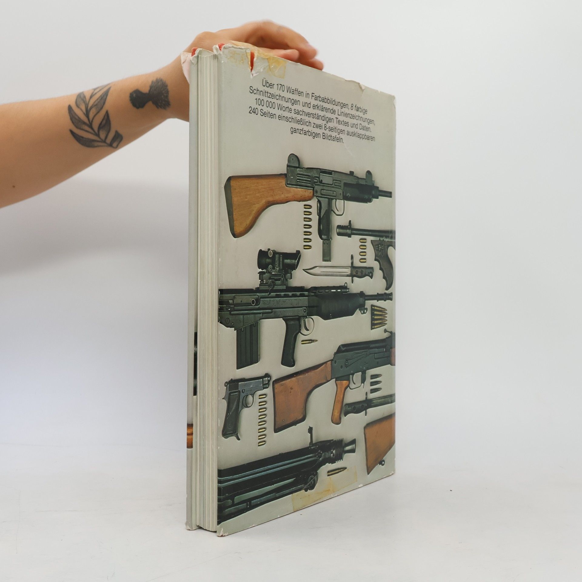 Frederick Myatt Moderne Hand und Faustfeuerwaffen, Maschinenwaffen und Panzerbüchsen