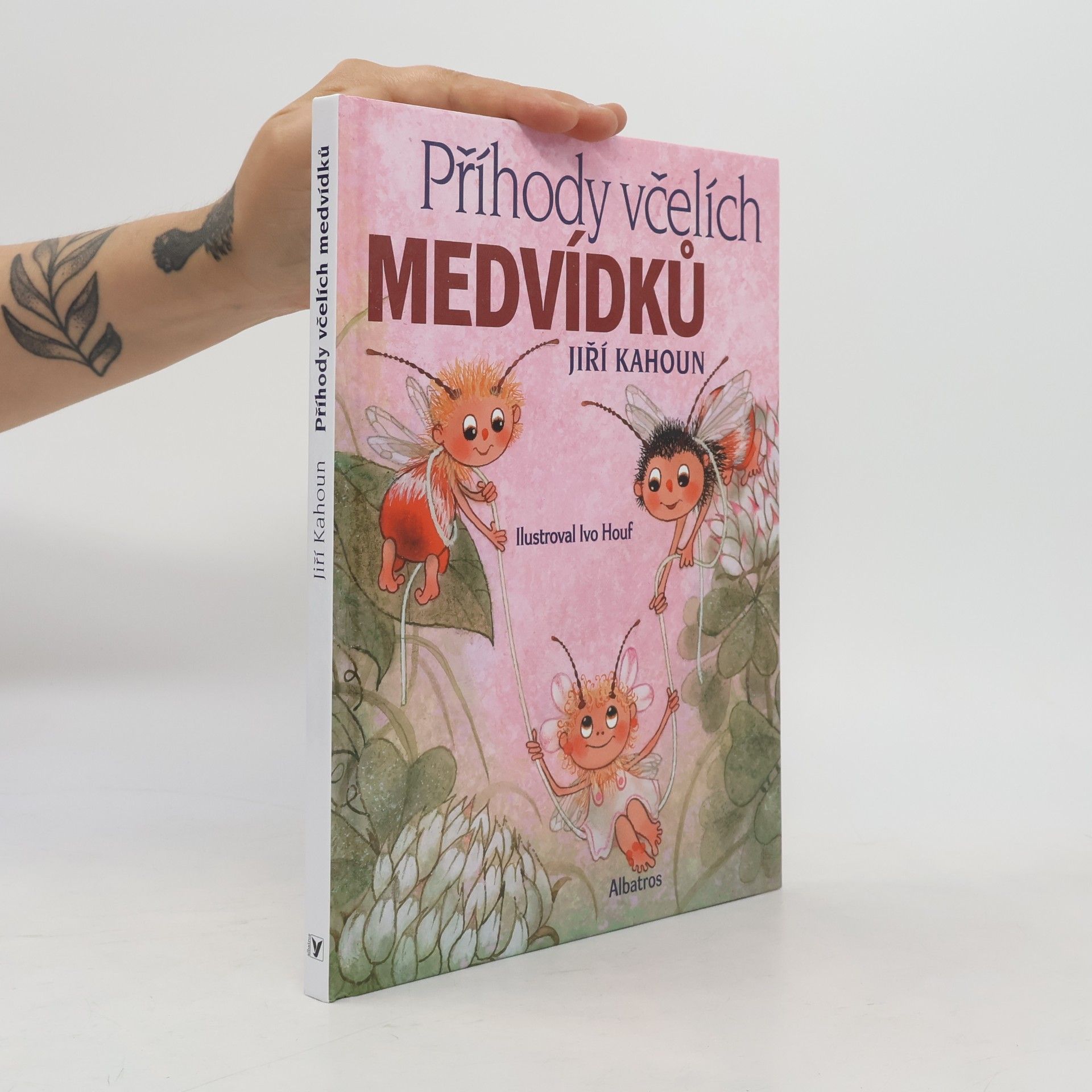 Jiří Kahoun Příhody včelích medvídků