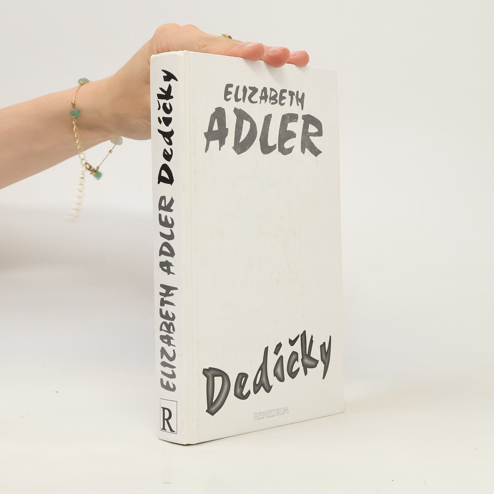 Elizabeth Adler Dedičky