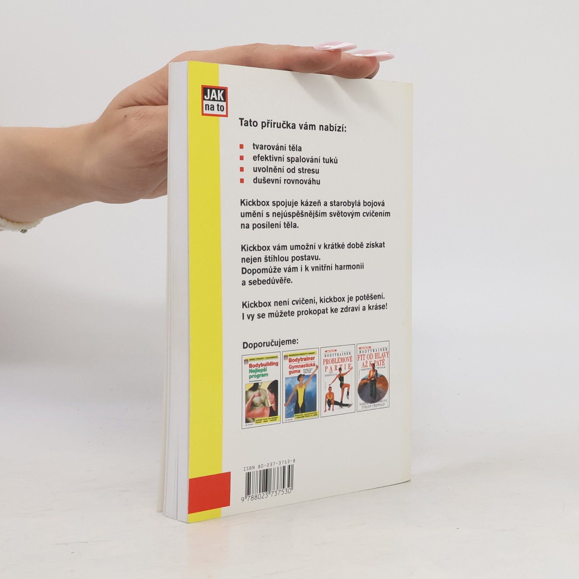 Autorenkollektiv Kickbox. Lrásná postava a skvělá forma nejrychleji na světě