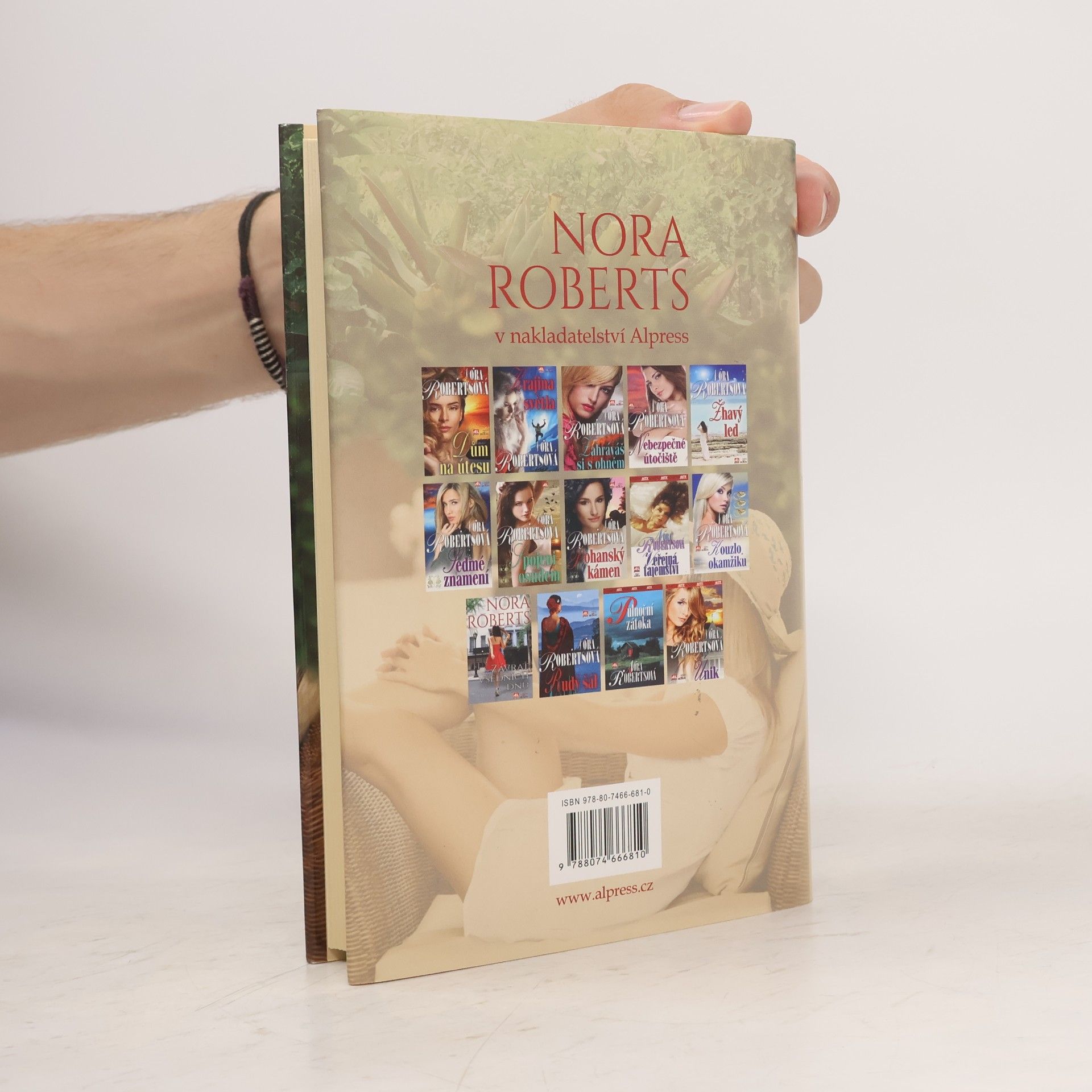Nora Roberts Modré z nebe