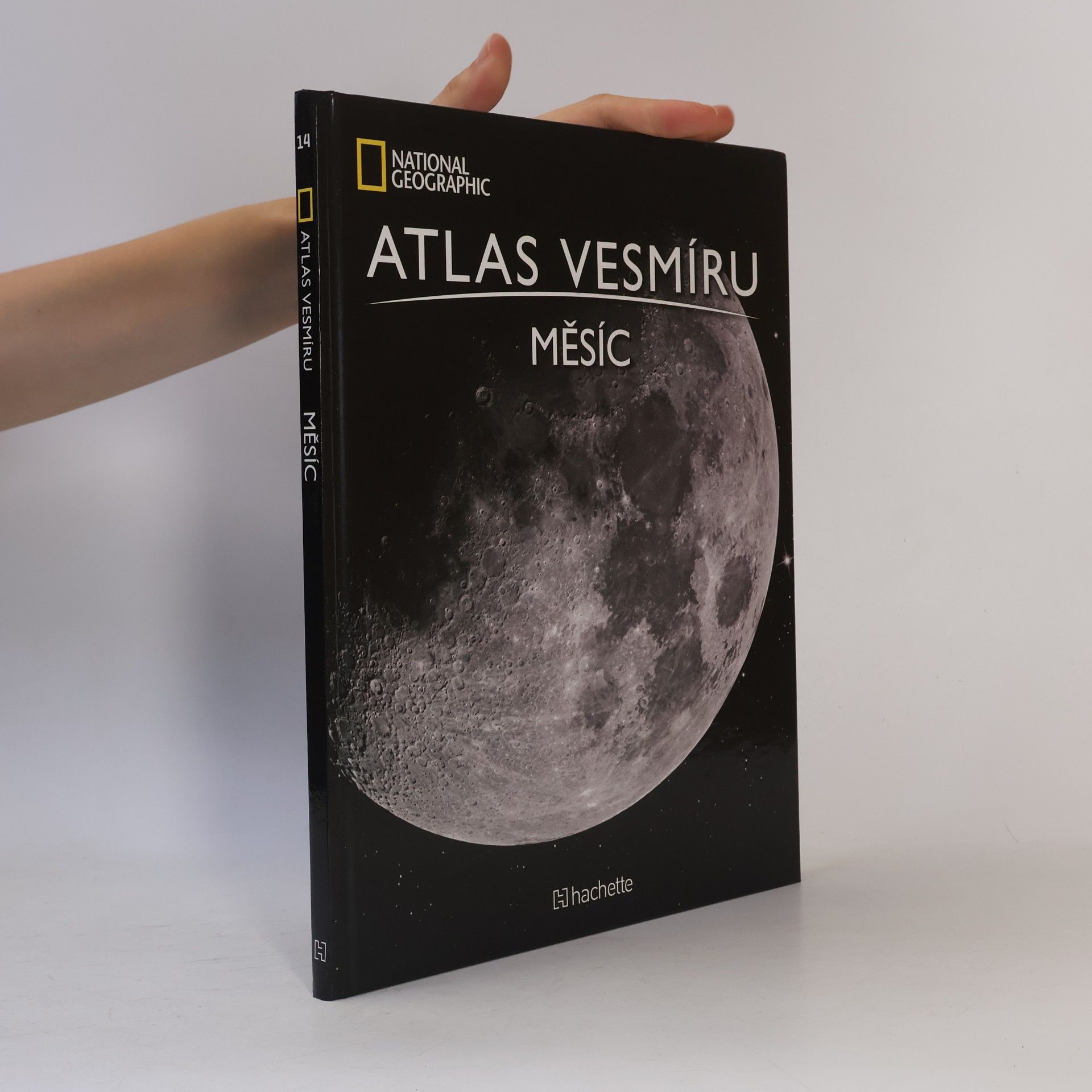 Jazykové studio Rolino Atlas Vesmíru 14. Měsíc