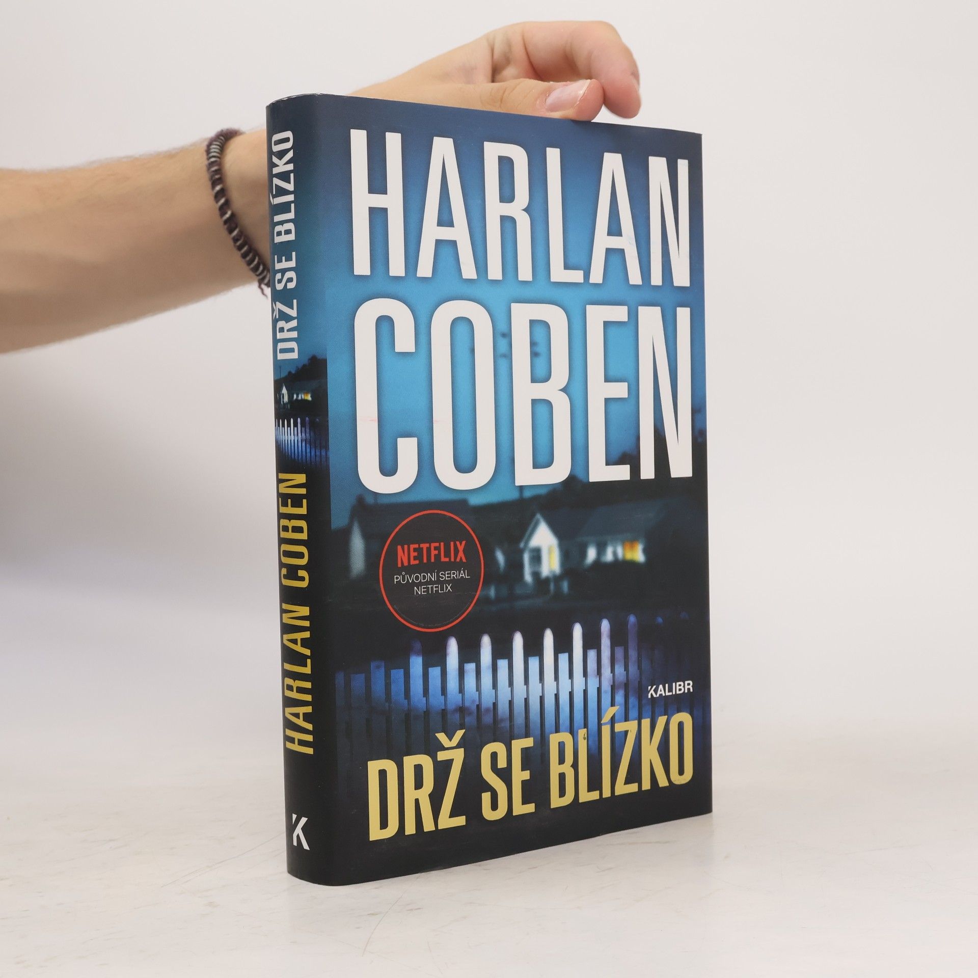 Harlan Coben Drž se blízko