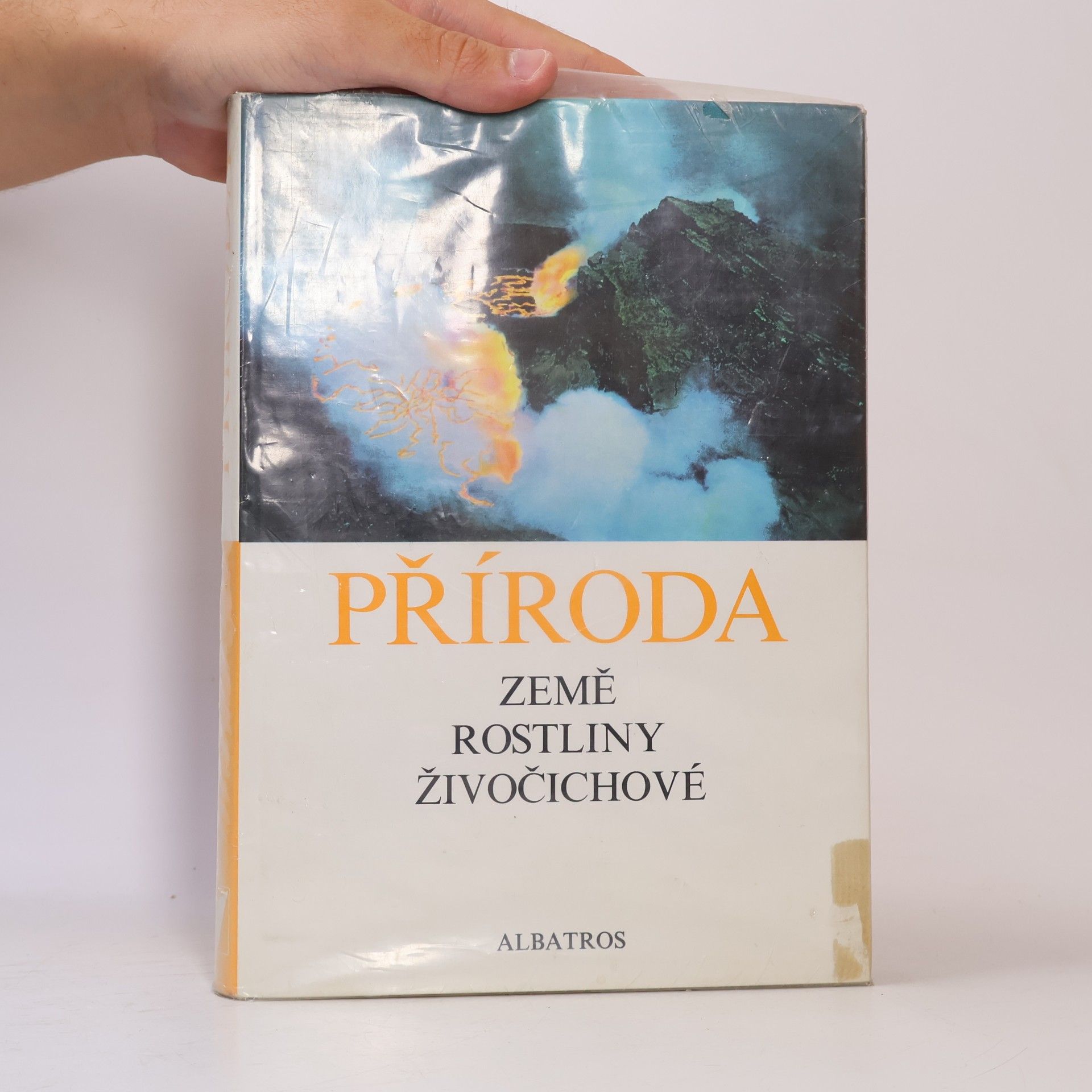 Václav Netušil Příroda. Země, rostliny, živočichové