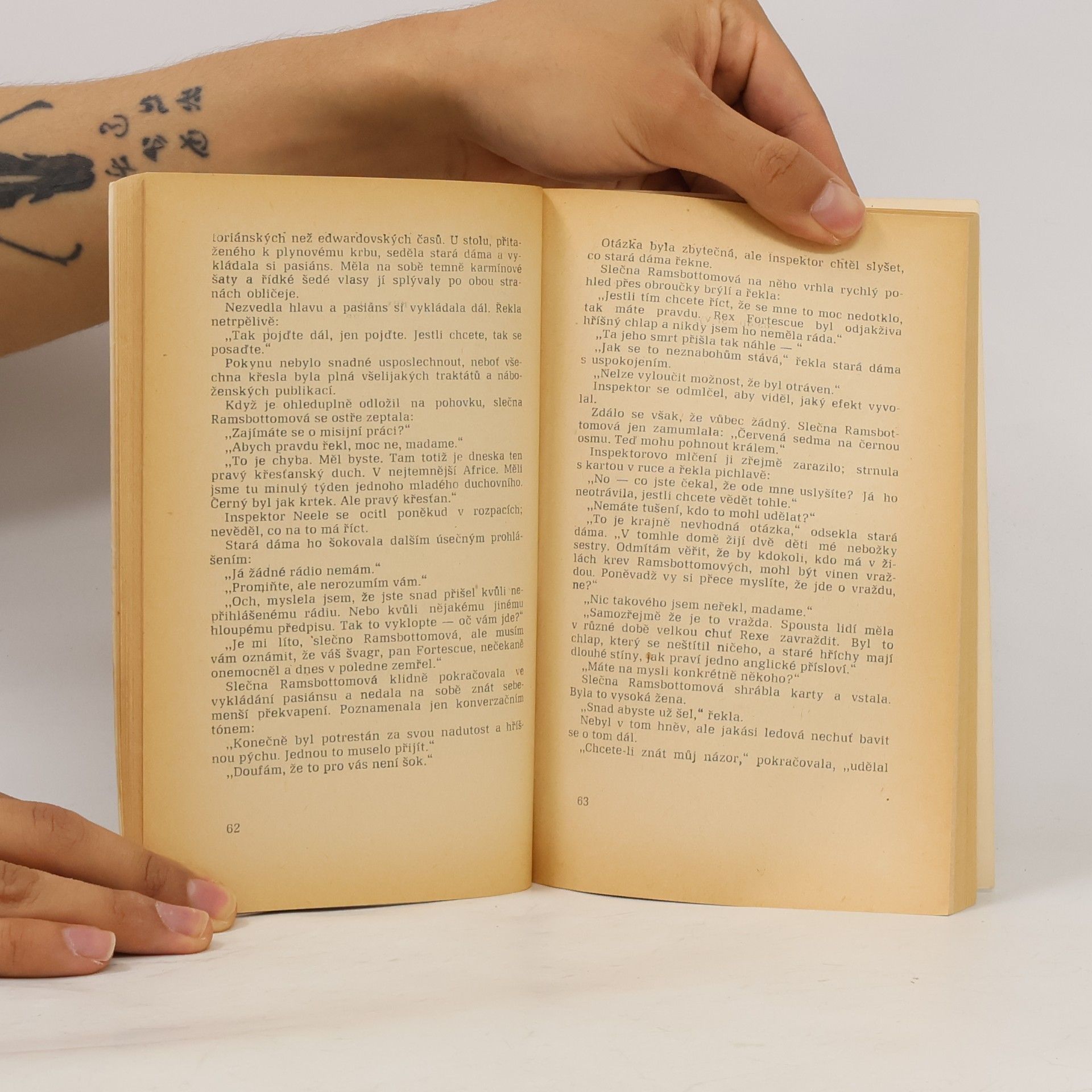 Agatha Christie Kapsa plná žita