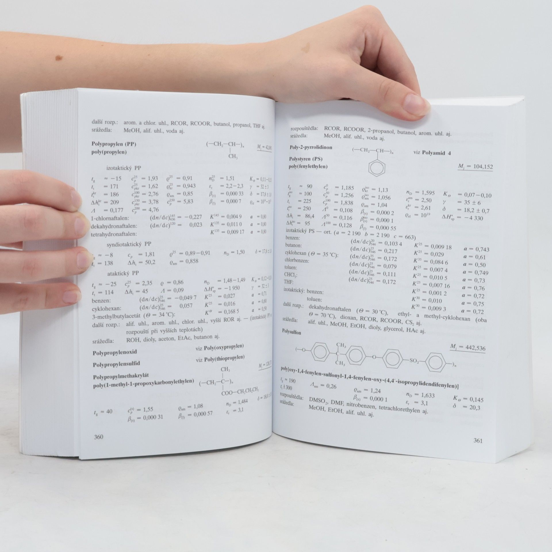 Jiří Vohlídal Chemické a analytické tabulky