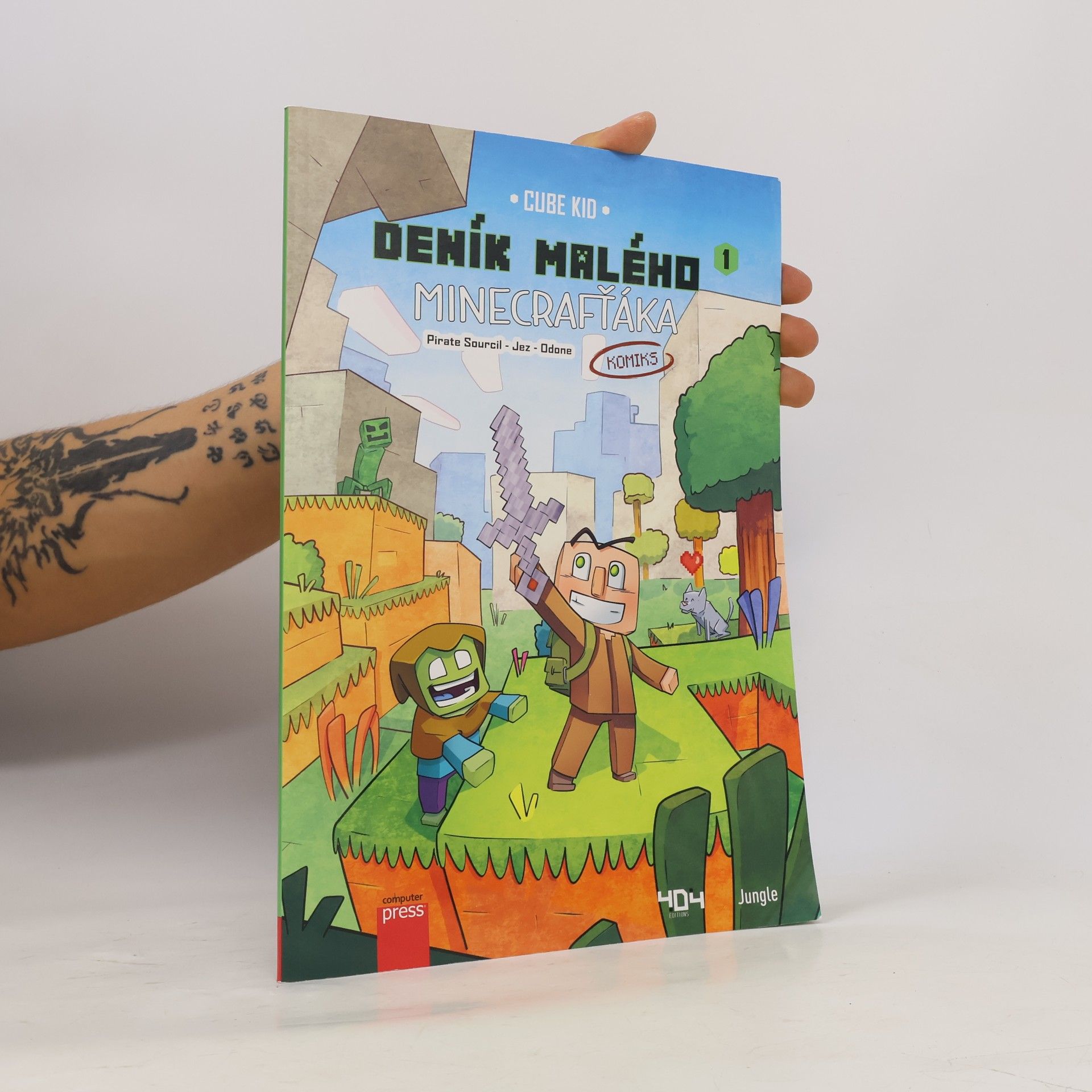 Piratesourcil Piratesourcil Nový bojovník. Deník malého Minecrafťáka. Díl 1.