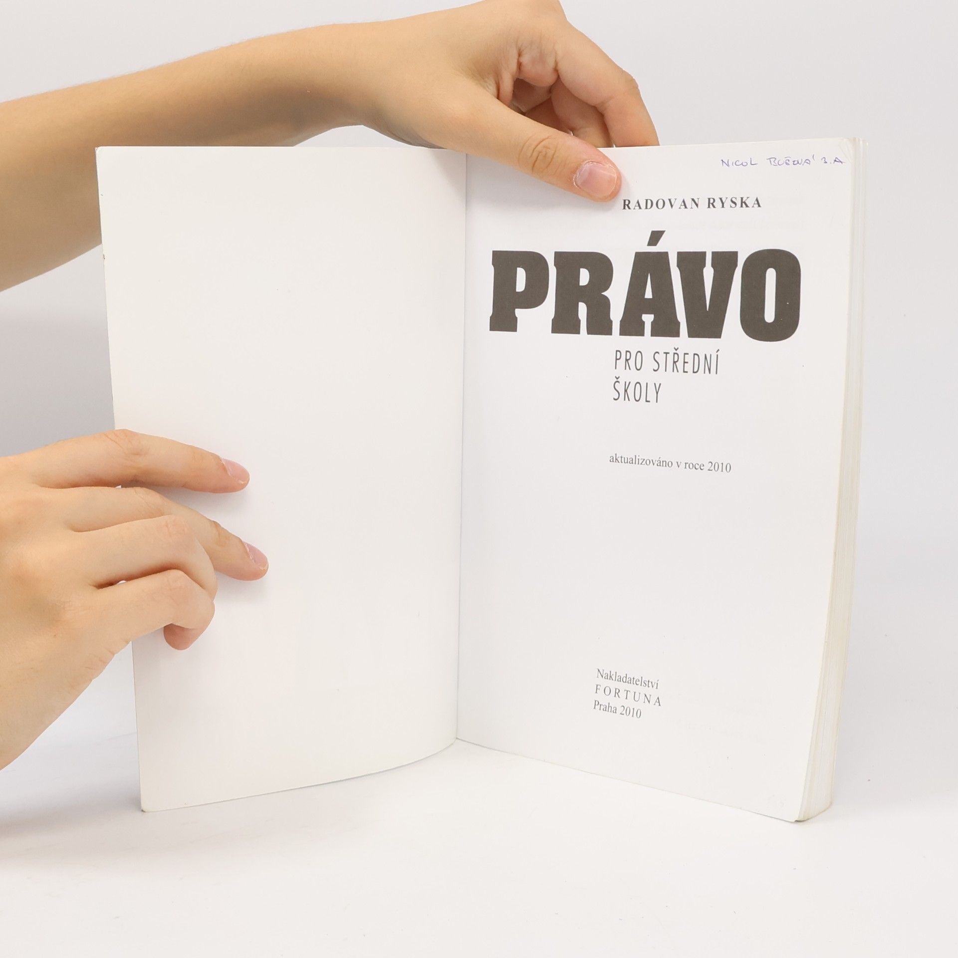 Radovan Ryska Právo pro střední školy