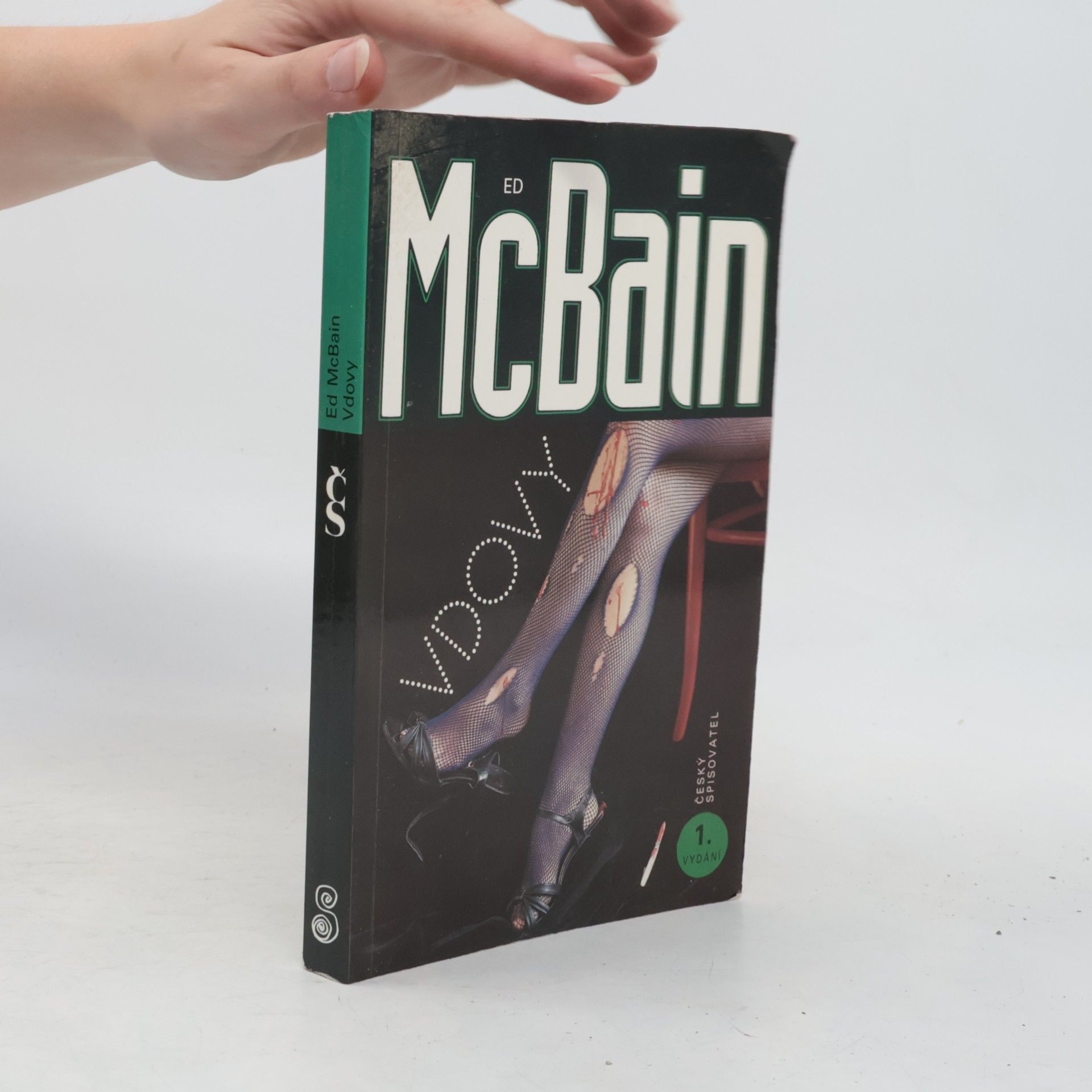Ed McBain Vdovy : příběh z 87. policejního revíru