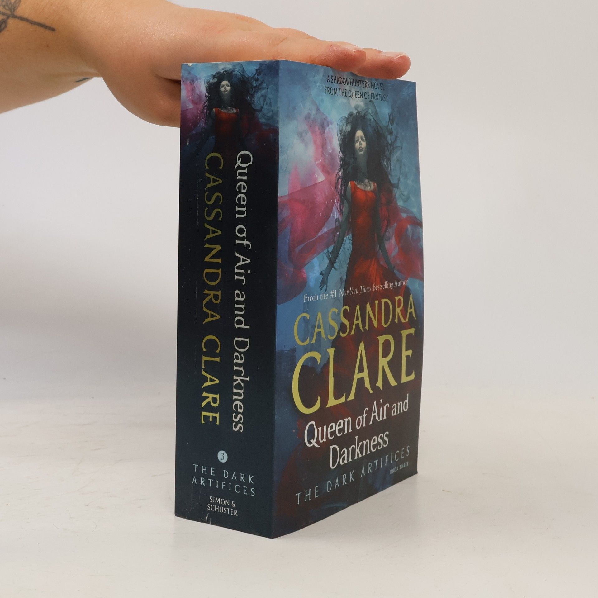 Cassandra Clare Queen of Air and Darkness