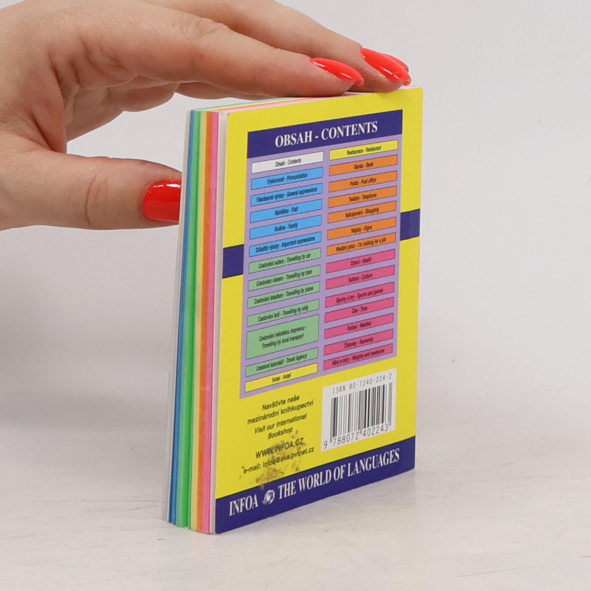Martina Sobotíková Angličtina. Konverzace. Czech-English phrase book